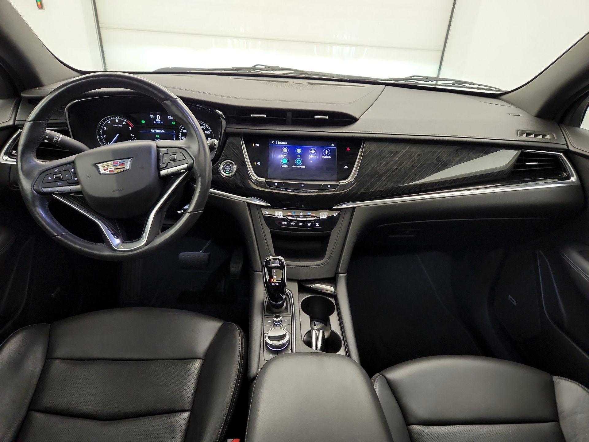 Thumbnail: 2020 Cadillac XT6 - 9