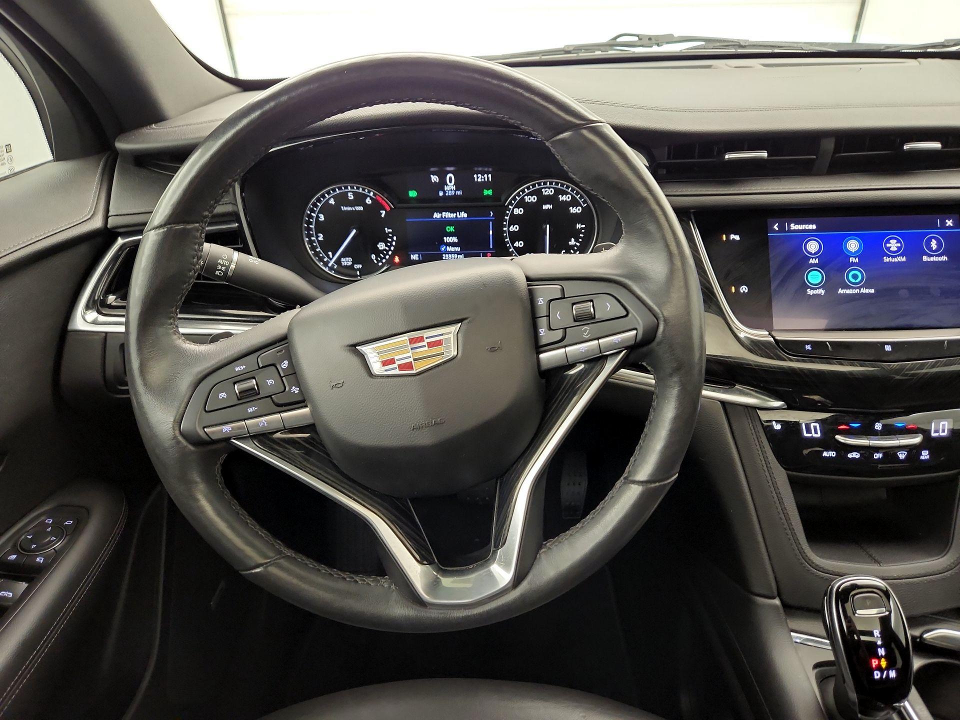 Thumbnail: 2020 Cadillac XT6 - 10