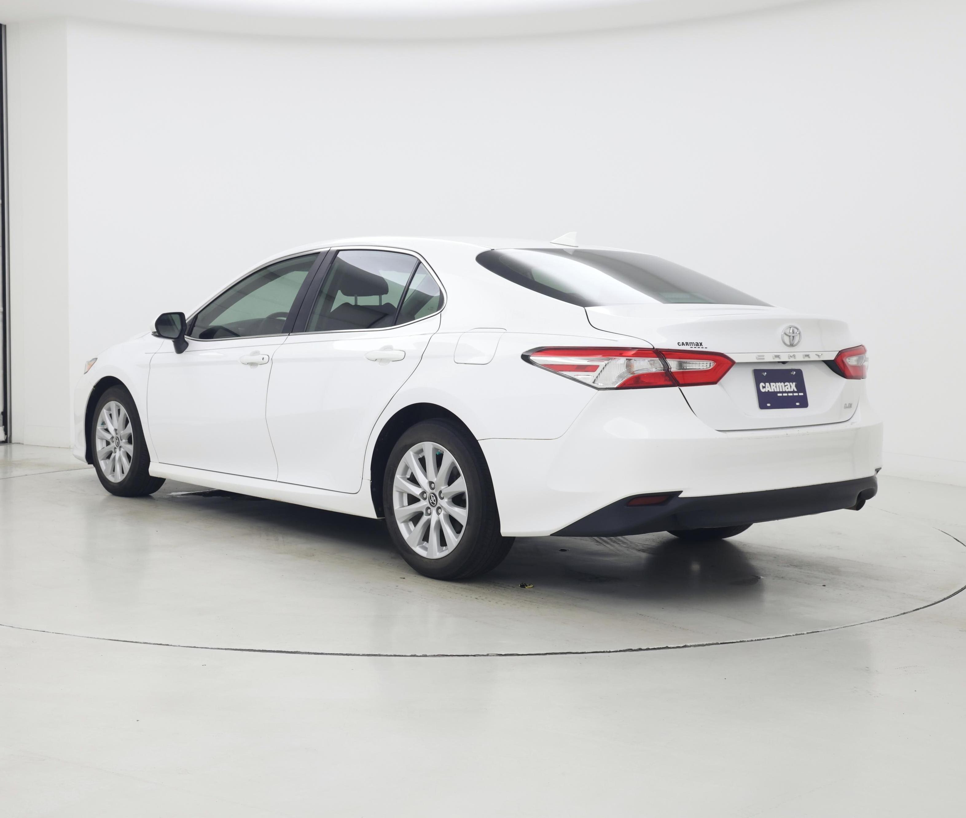 Thumbnail: 2019 Toyota Camry - 2