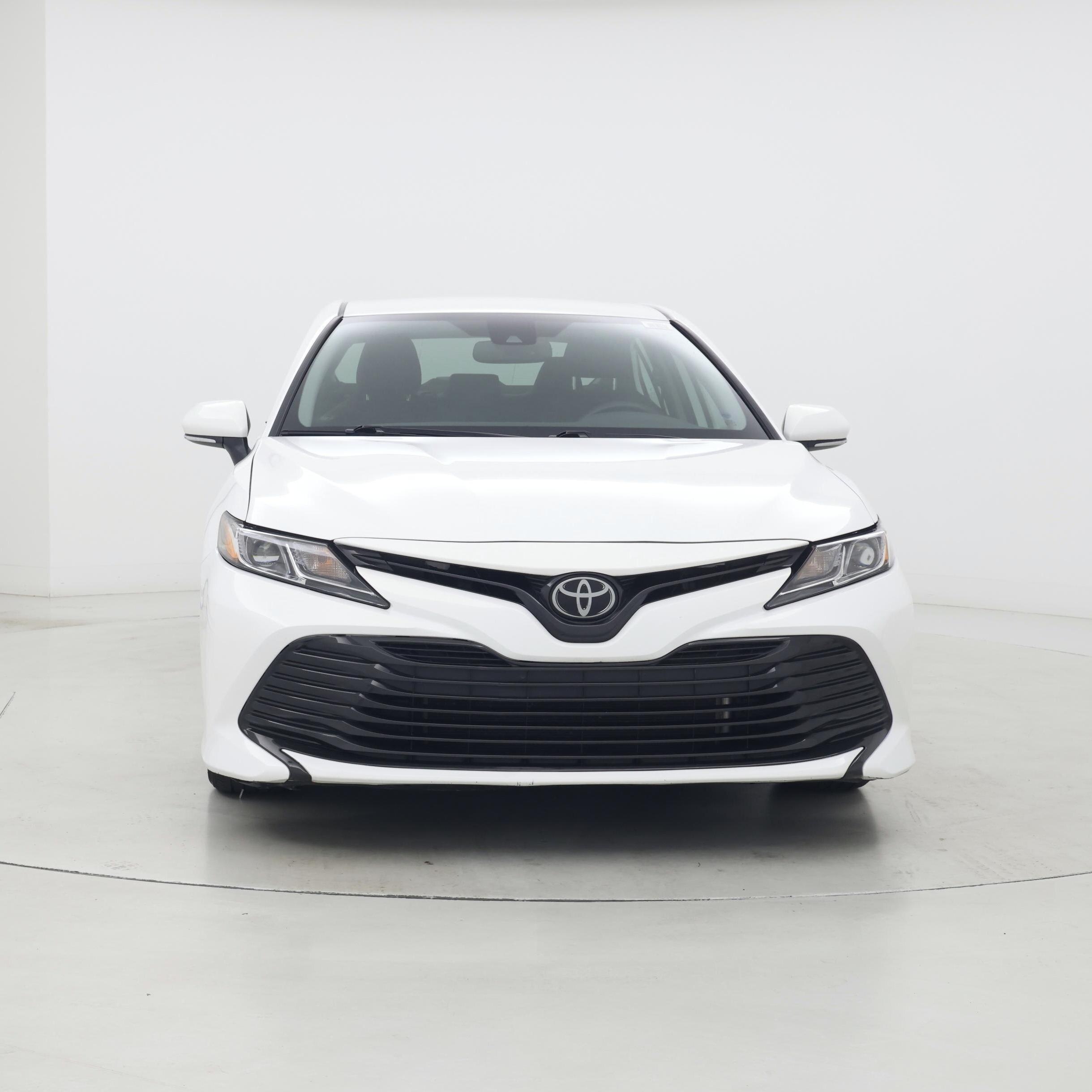 Thumbnail: 2019 Toyota Camry - 5