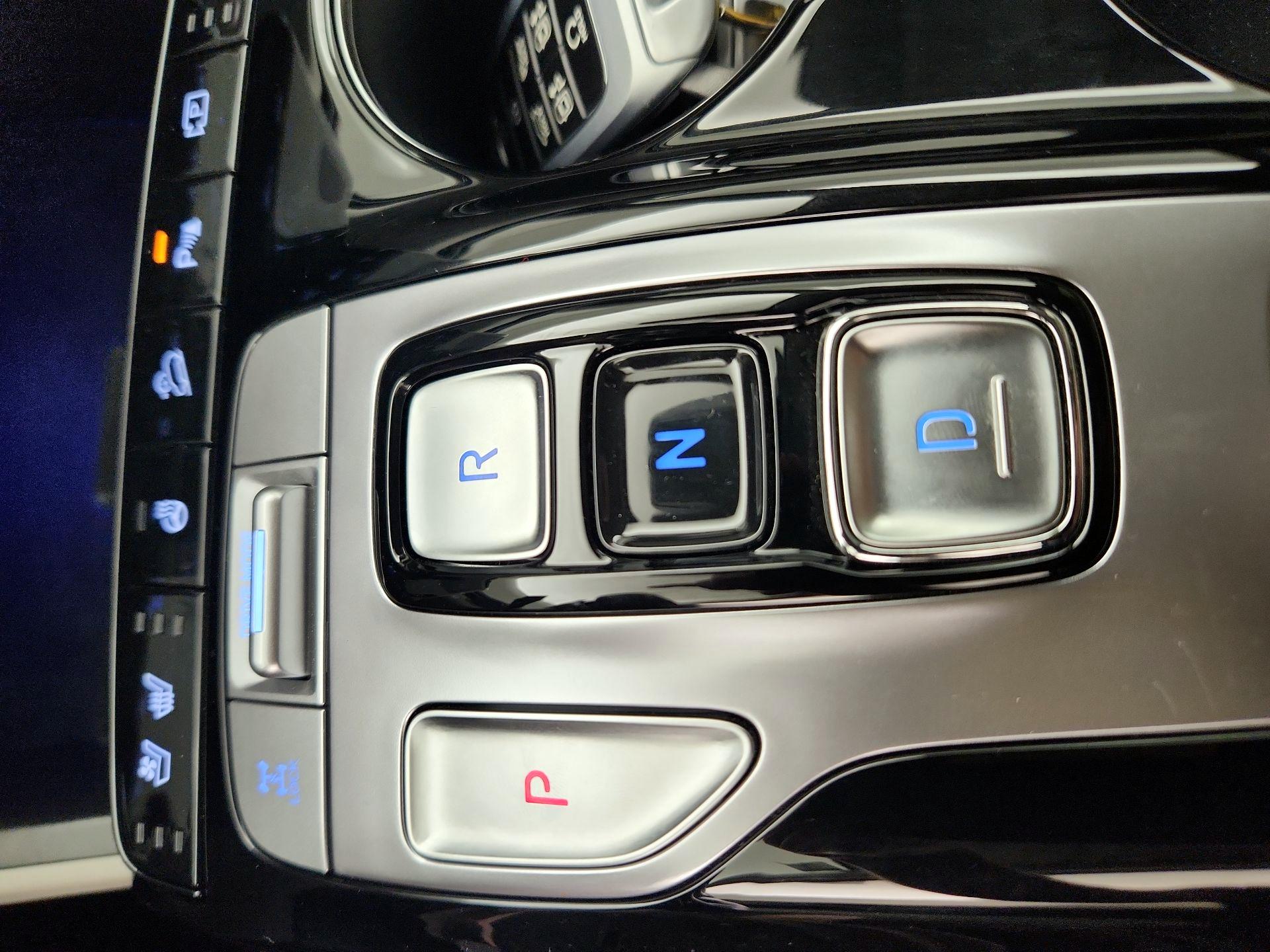 Thumbnail: 2023 Hyundai Tucson - 18