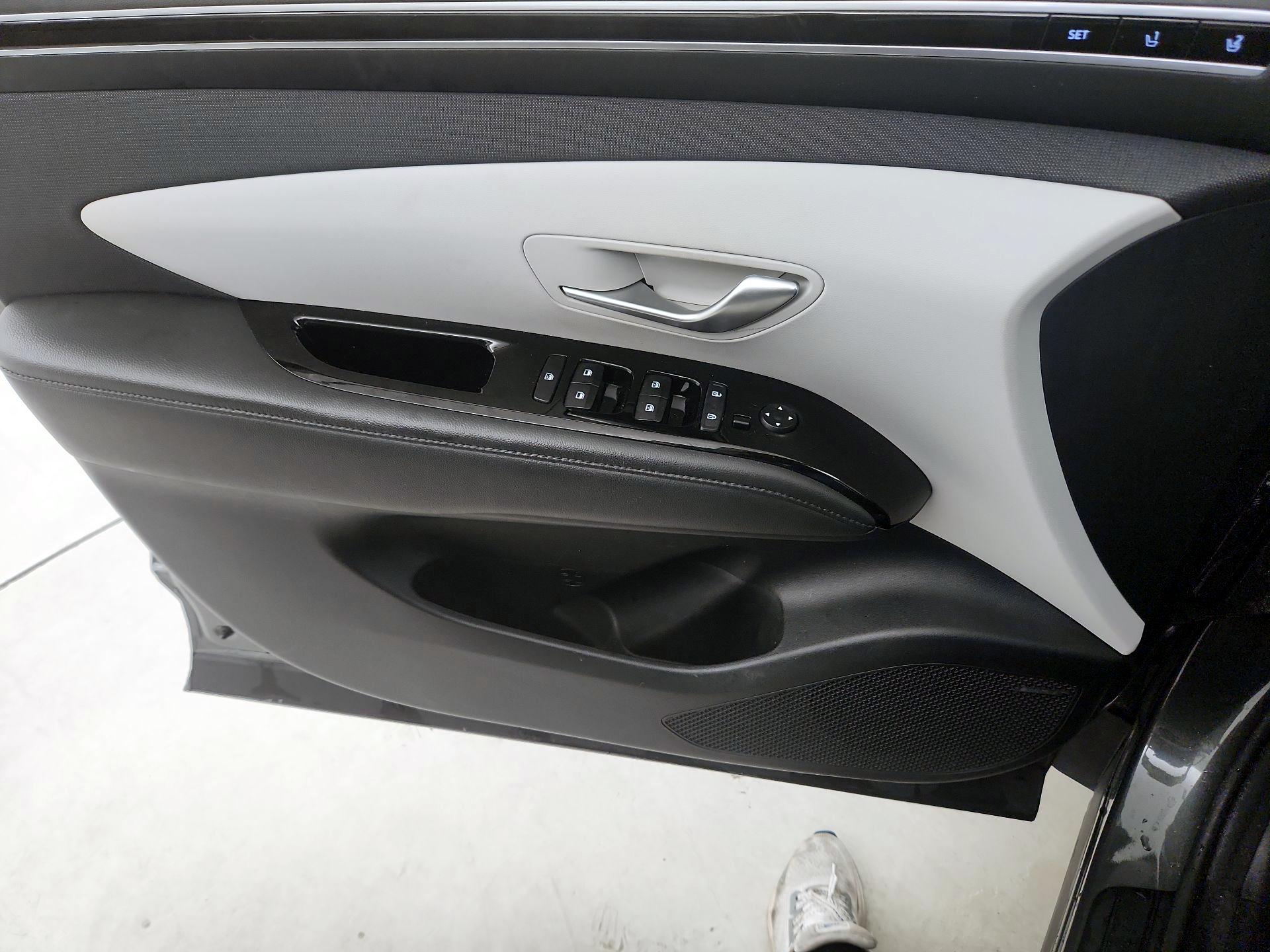 Thumbnail: 2022 Hyundai Tucson - 12