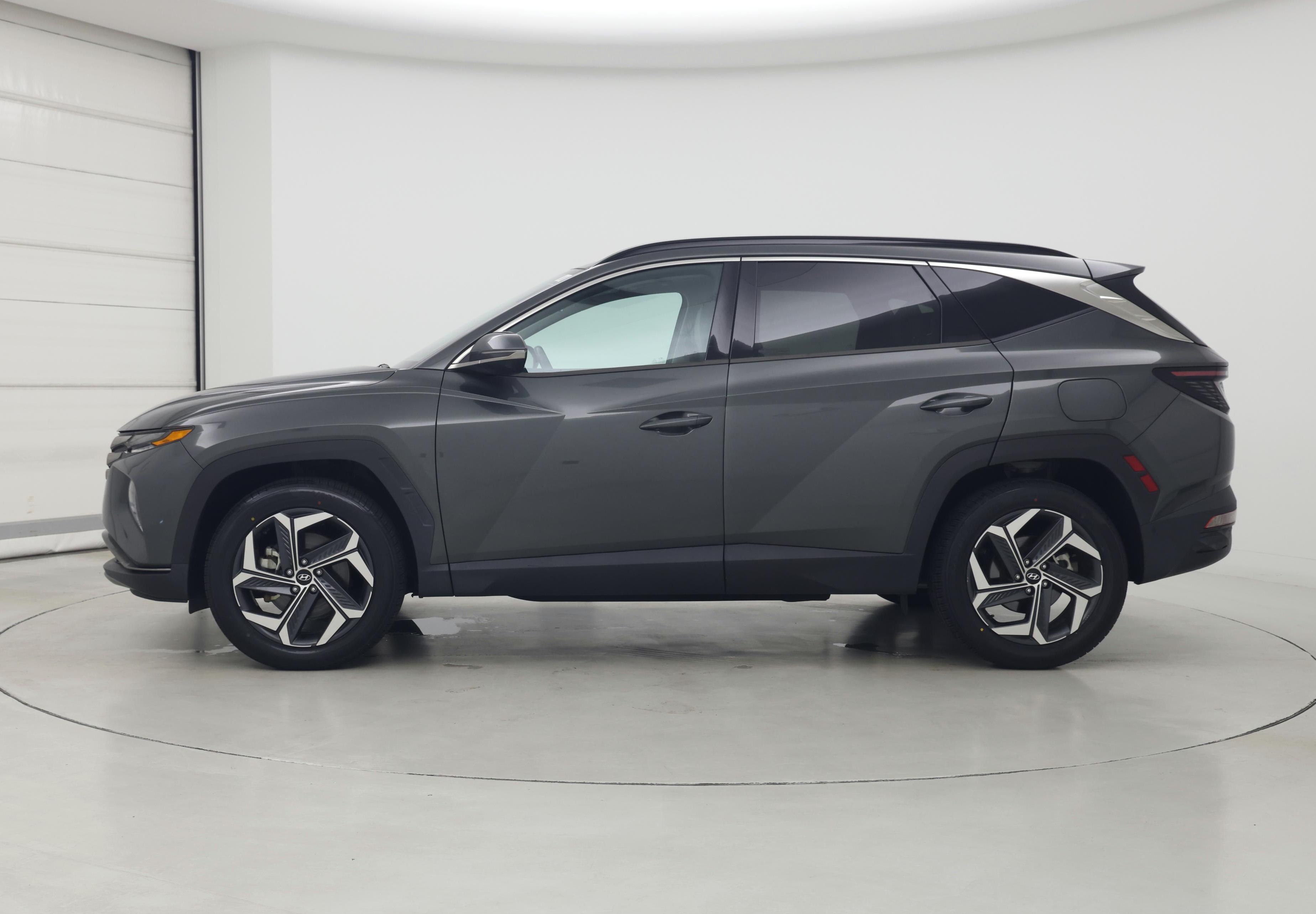 Thumbnail: 2022 Hyundai Tucson - 3