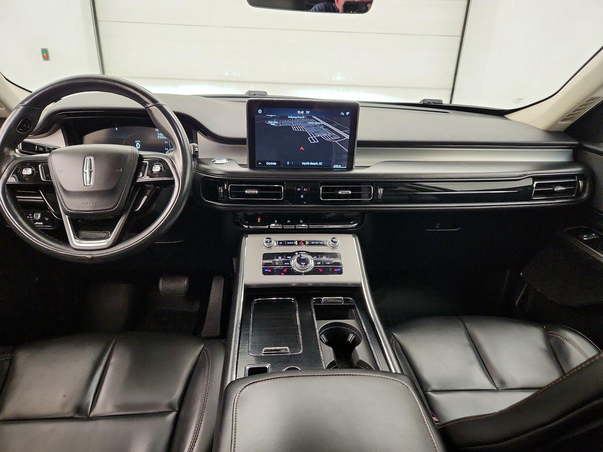 Thumbnail: 2020 Lincoln Aviator - 9