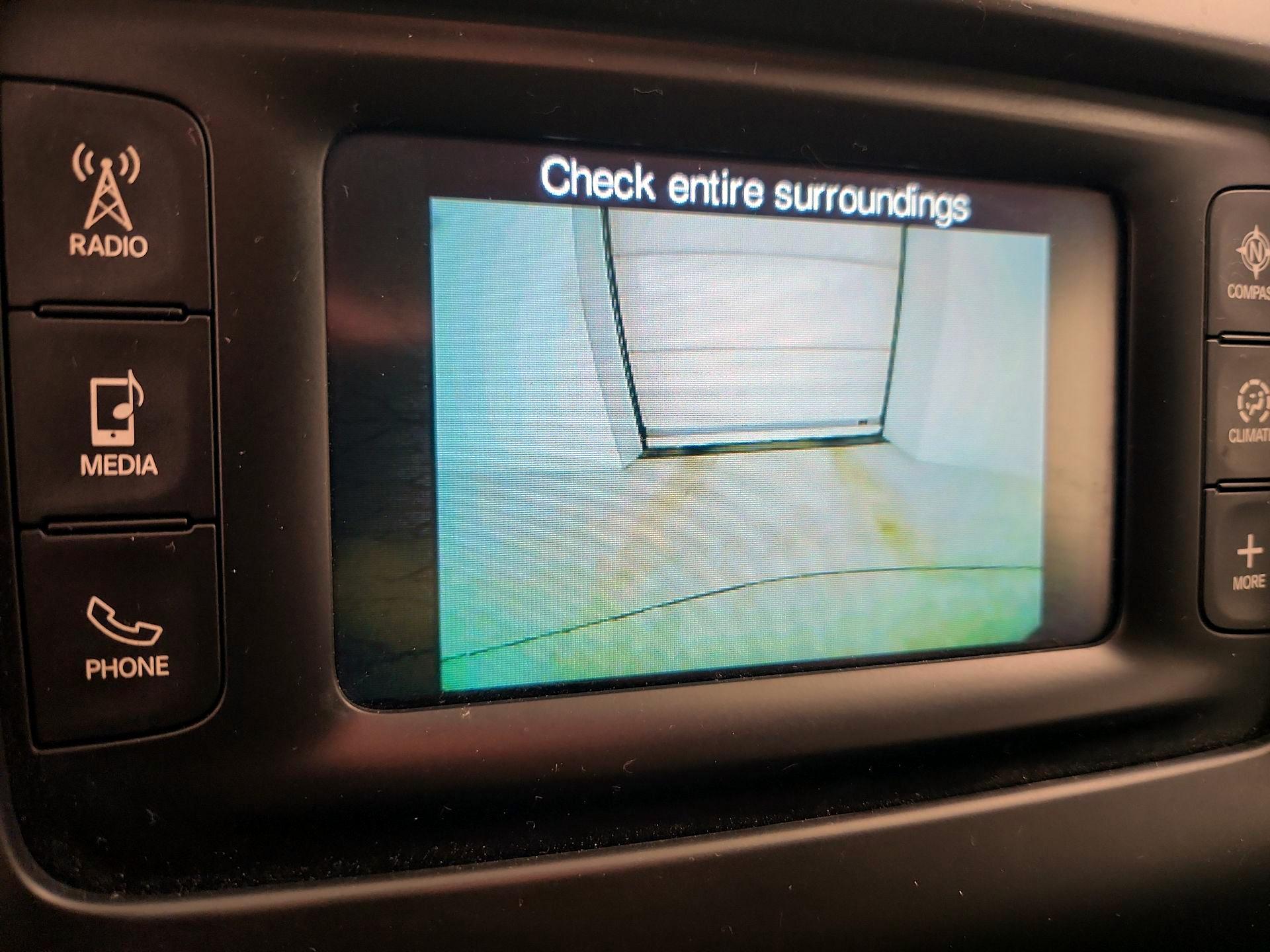 Thumbnail: 2015 Jeep Cherokee - 14