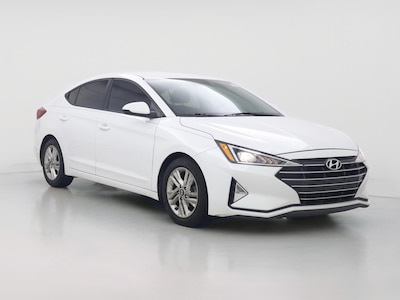 White 2019 Hyundai Elantra SEL