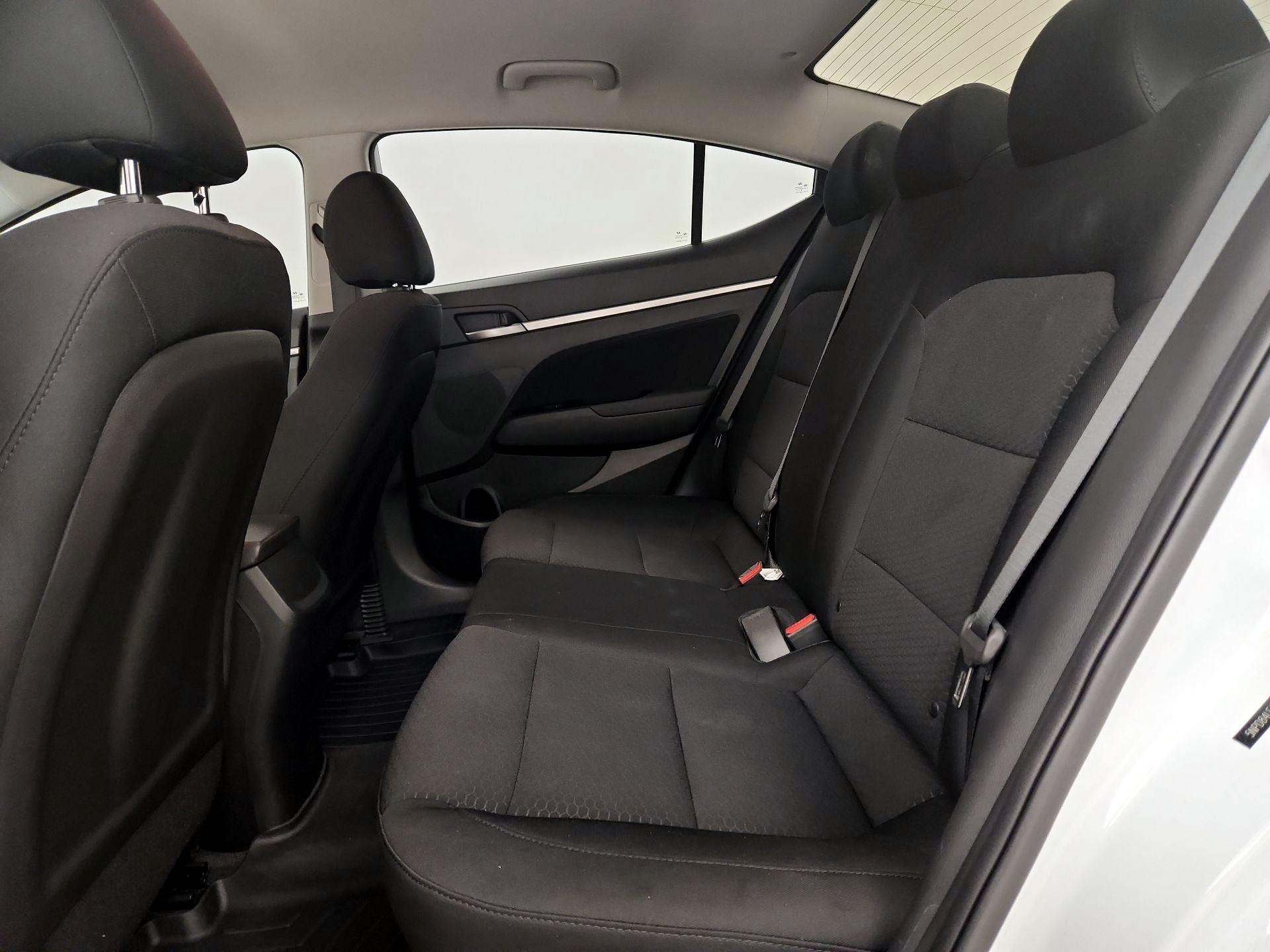 Thumbnail: 2019 Hyundai Elantra - 19