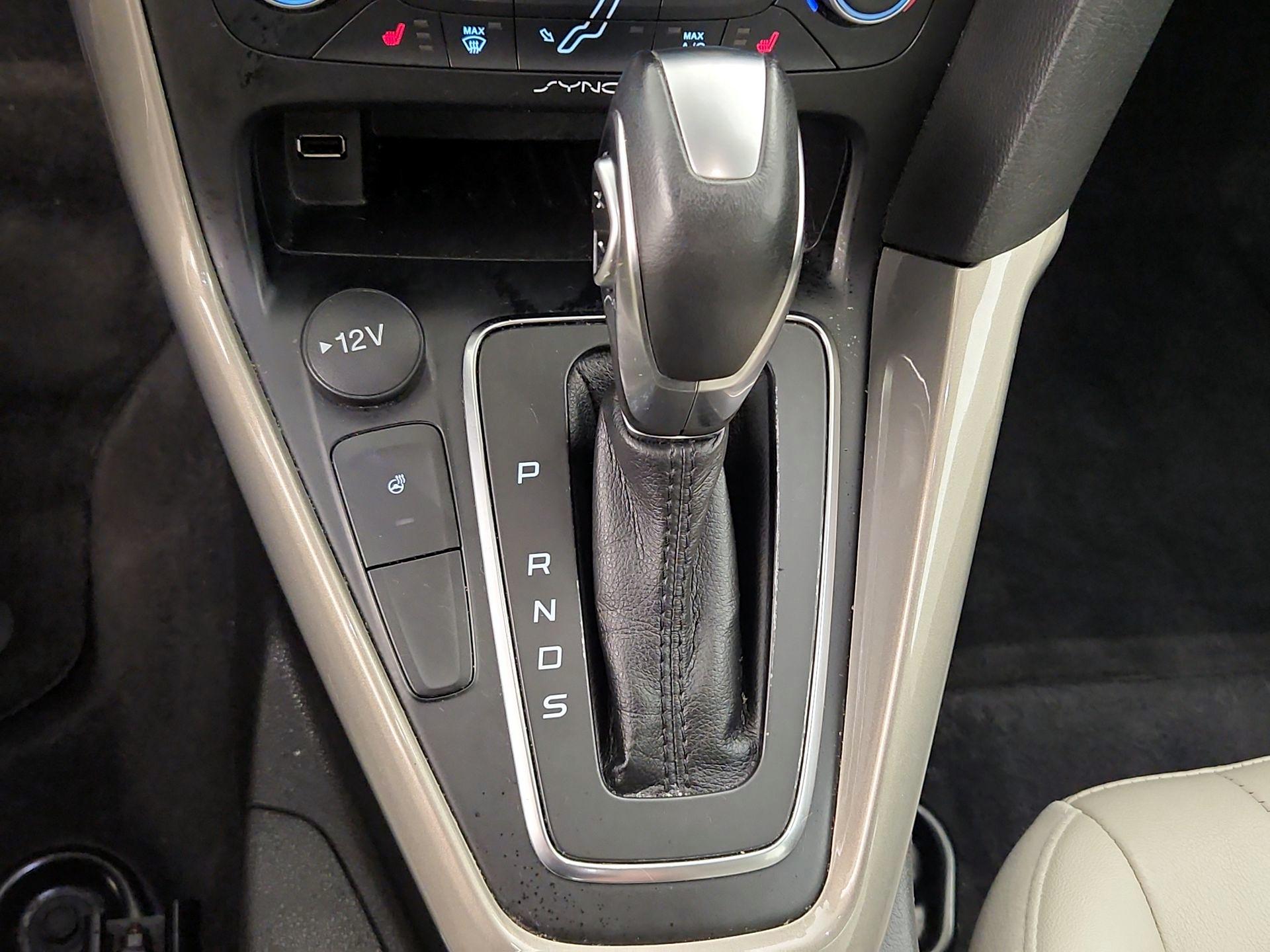Thumbnail: 2018 Ford Focus - 18