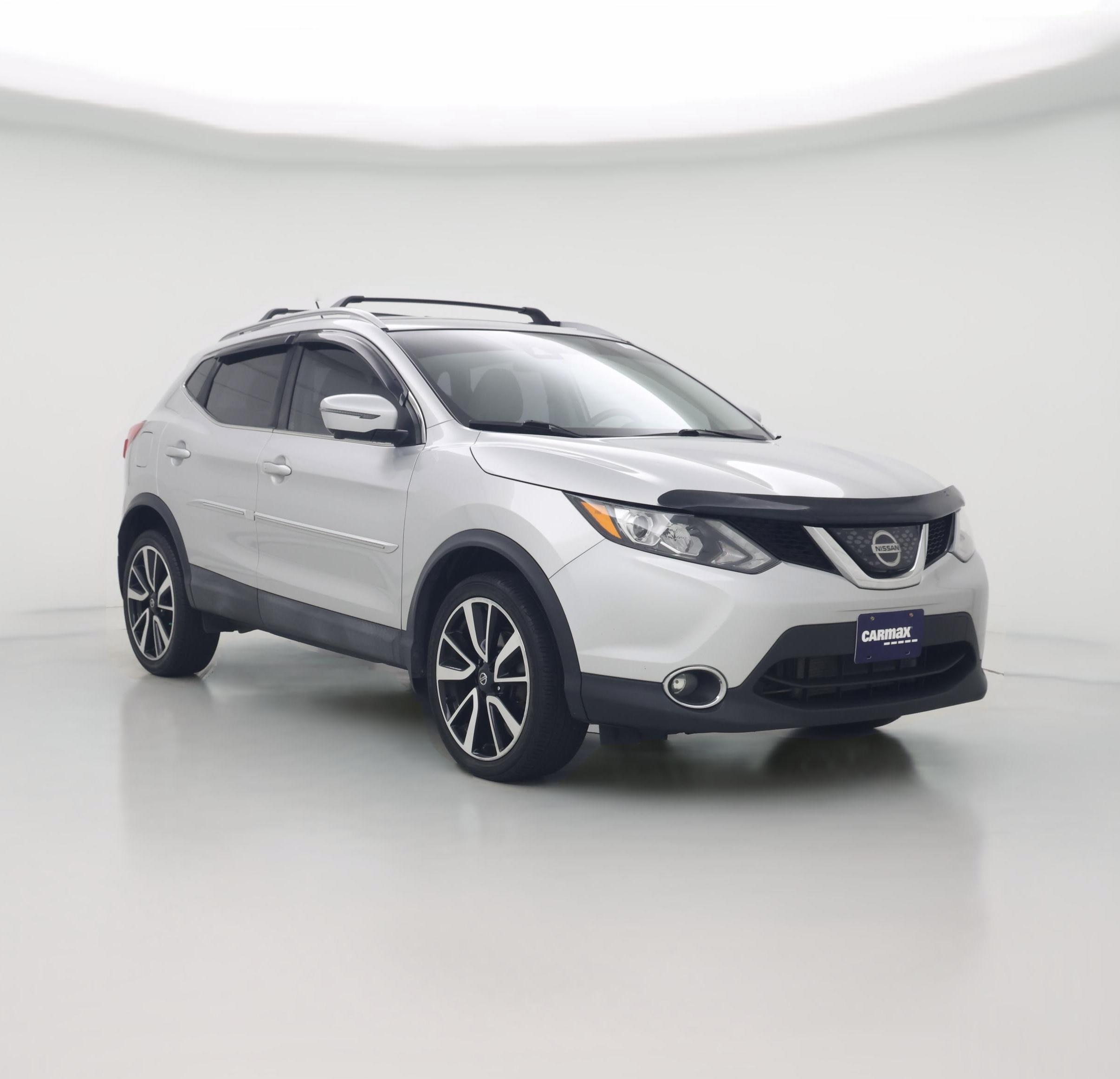 Thumbnail: 2018 Nissan Rogue Sport - 1