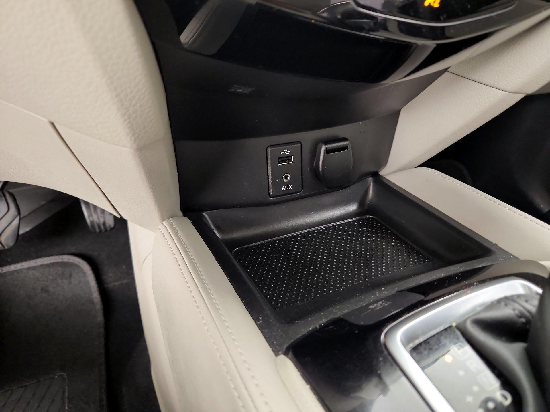 Thumbnail: 2018 Nissan Rogue Sport - 19