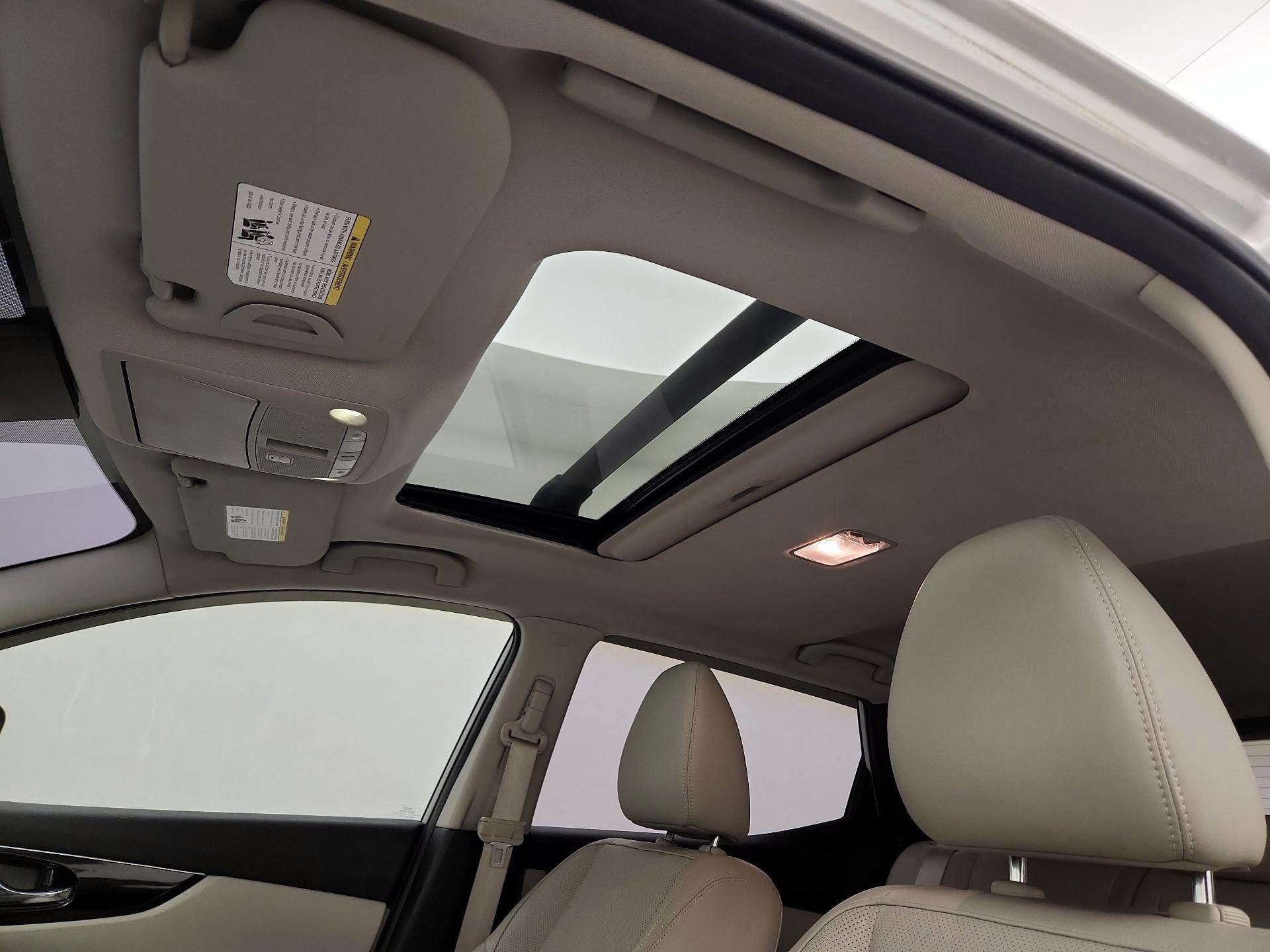 Thumbnail: 2018 Nissan Rogue Sport - 20