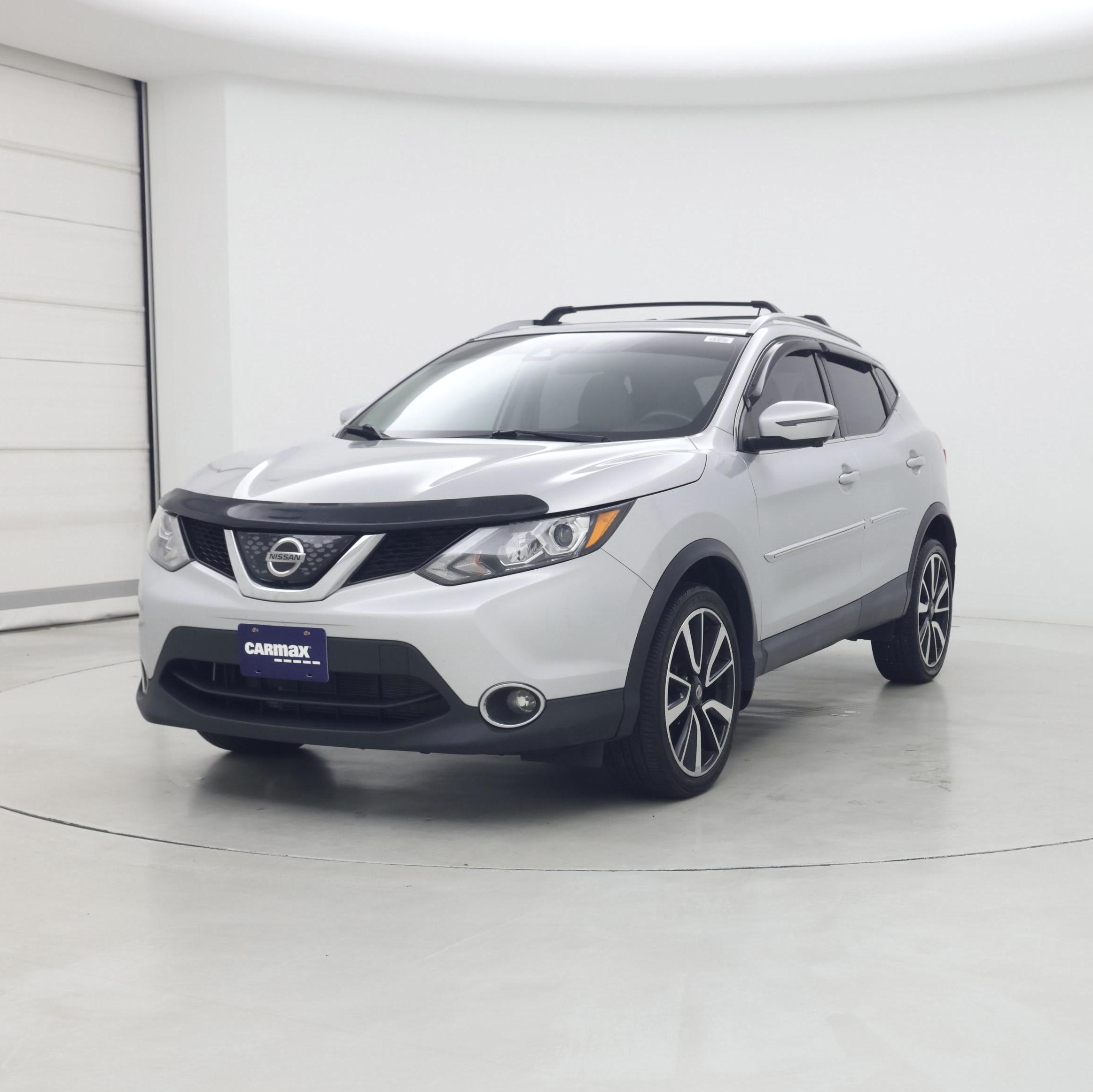 Thumbnail: 2018 Nissan Rogue Sport - 4