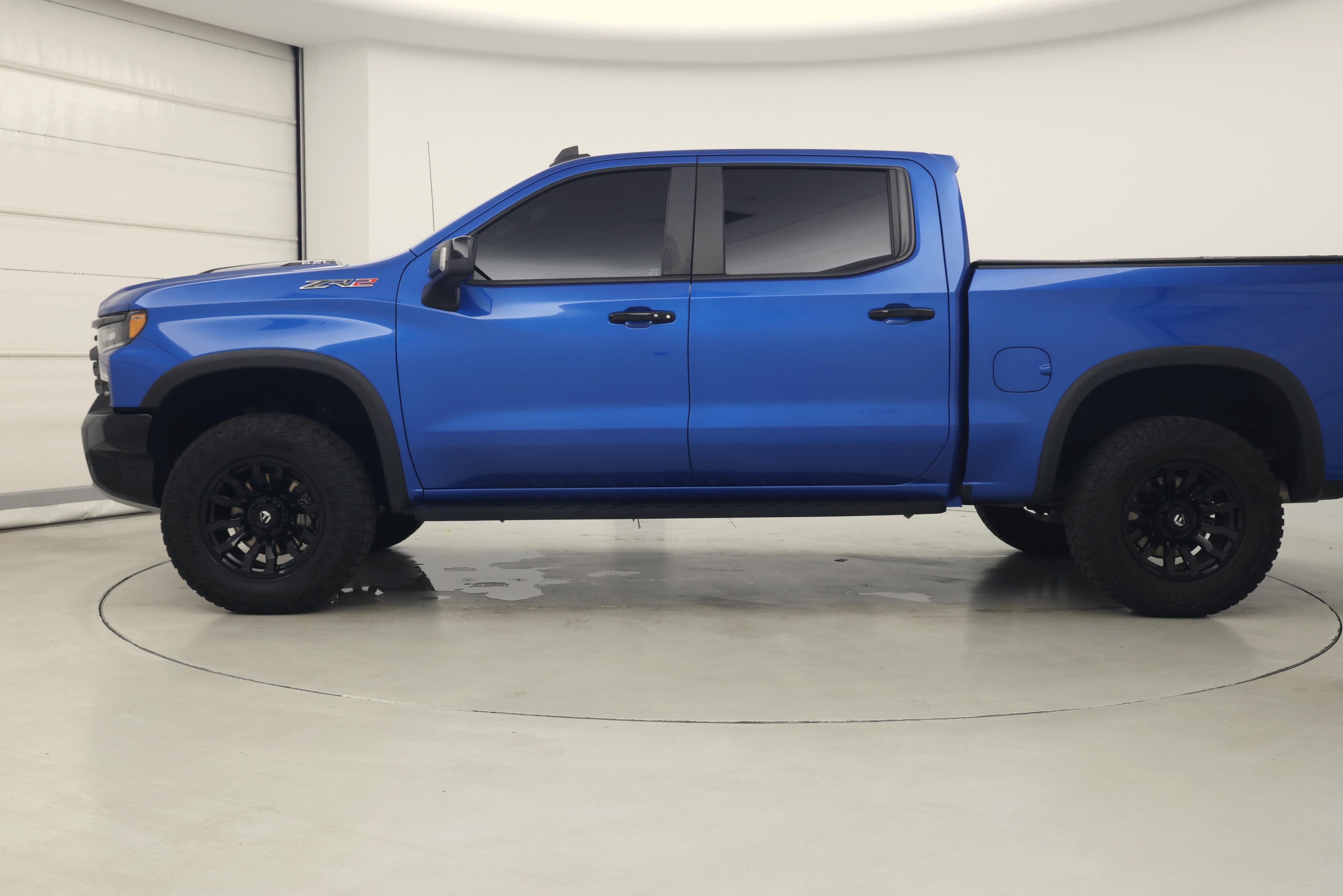 Thumbnail: 2022 Chevrolet Silverado 1500 - 3