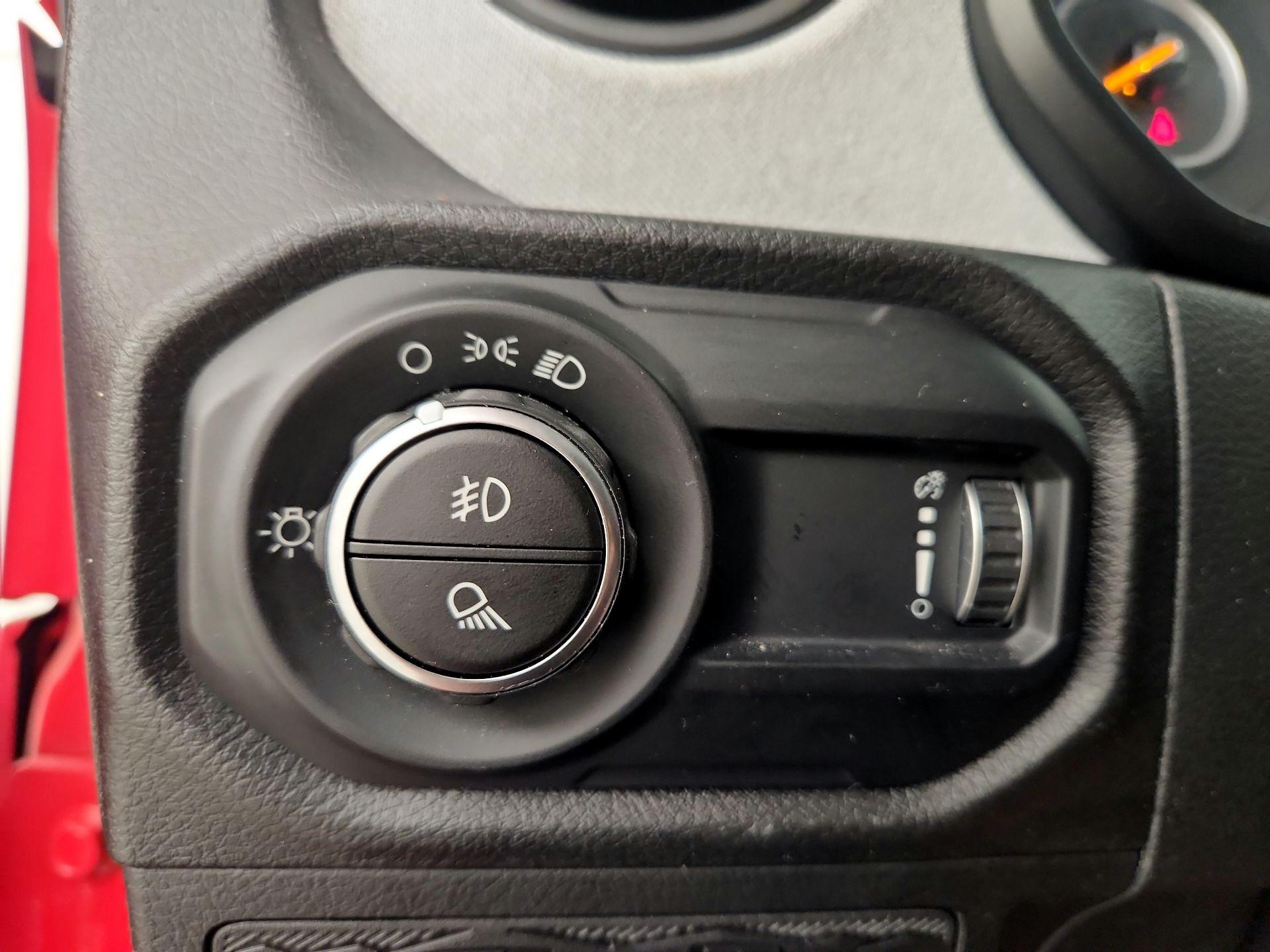Thumbnail: 2024 Jeep Gladiator - 13