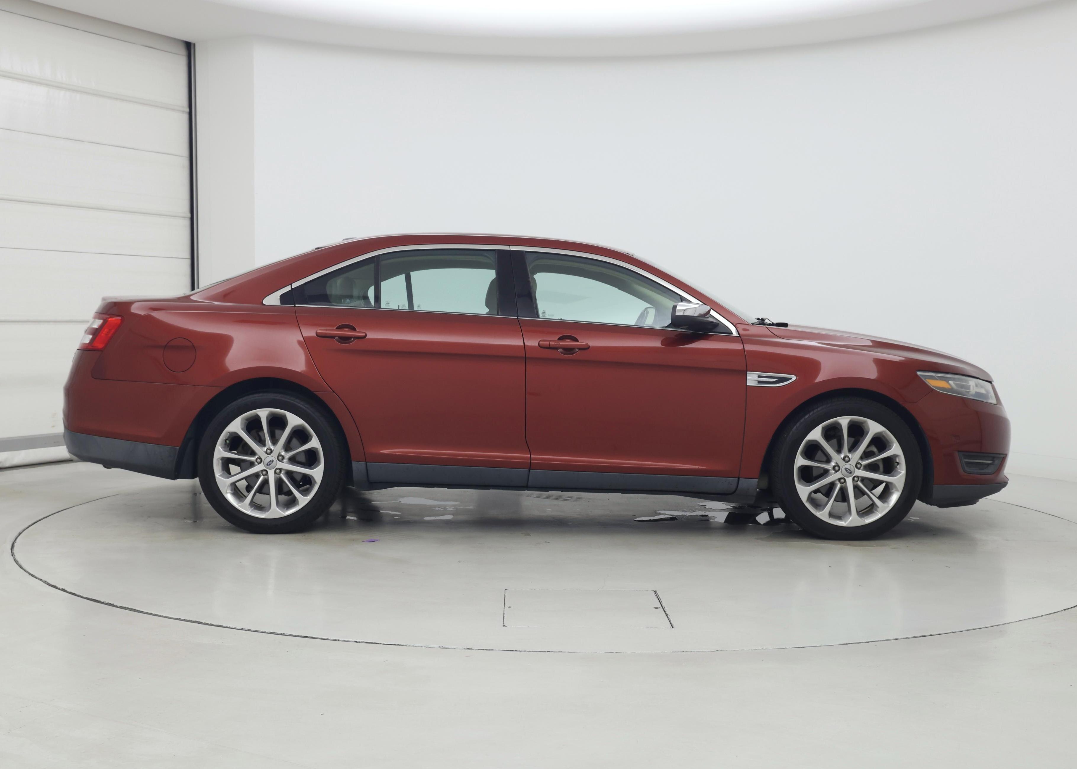 Thumbnail: 2014 Ford Taurus - 7