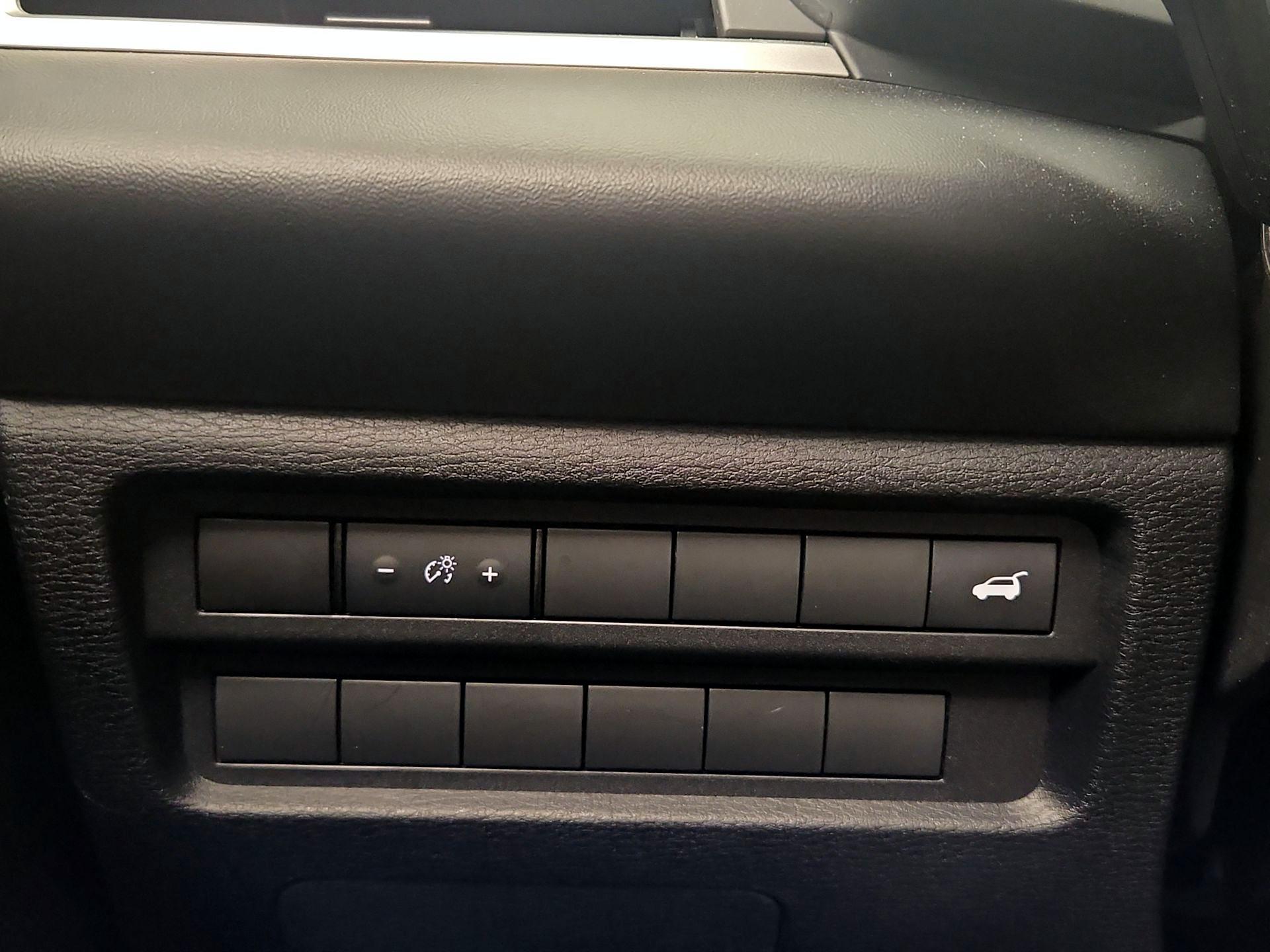 Thumbnail: 2022 Mitsubishi Outlander - 13