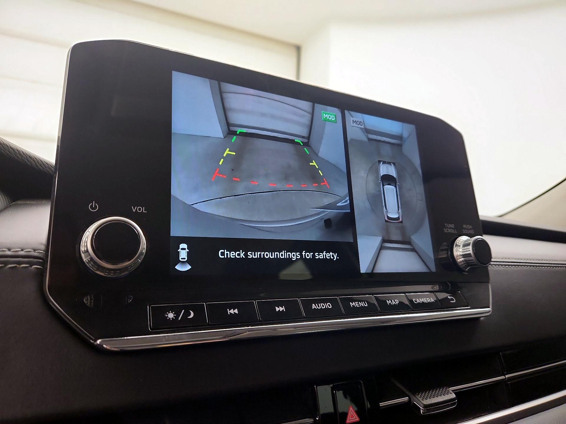 Thumbnail: 2022 Mitsubishi Outlander - 14