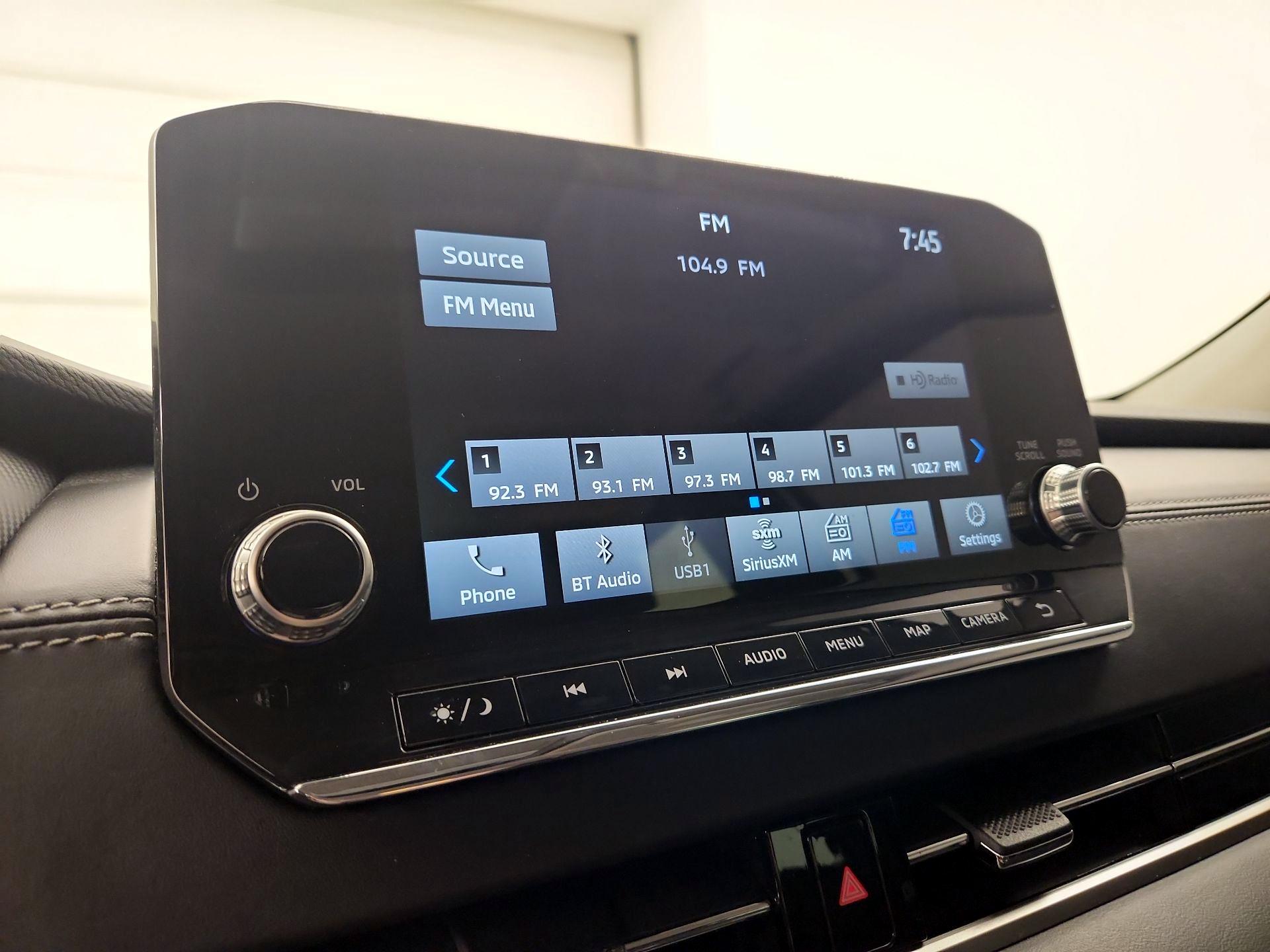 Thumbnail: 2022 Mitsubishi Outlander - 15