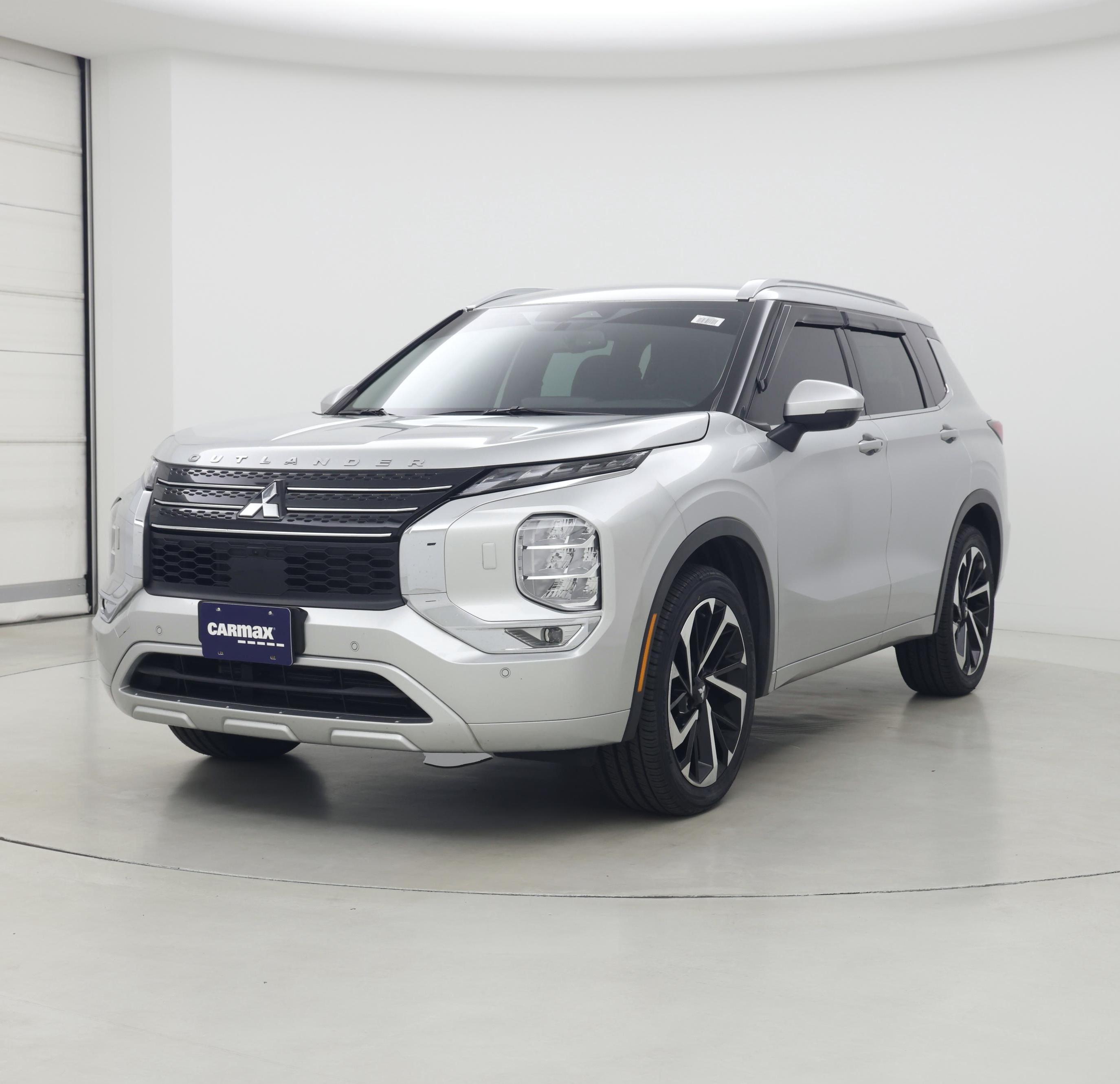 Thumbnail: 2022 Mitsubishi Outlander - 4