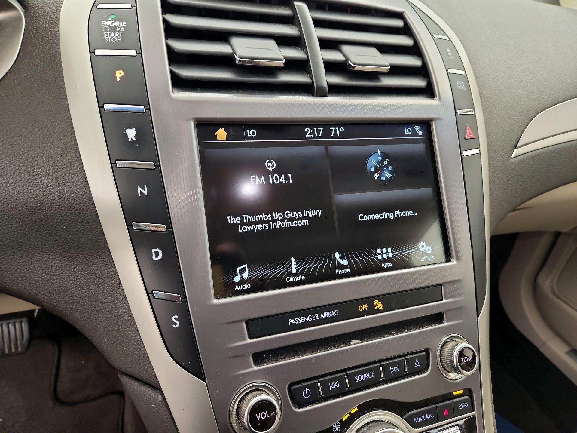 Thumbnail: 2017 Lincoln MKZ - 15