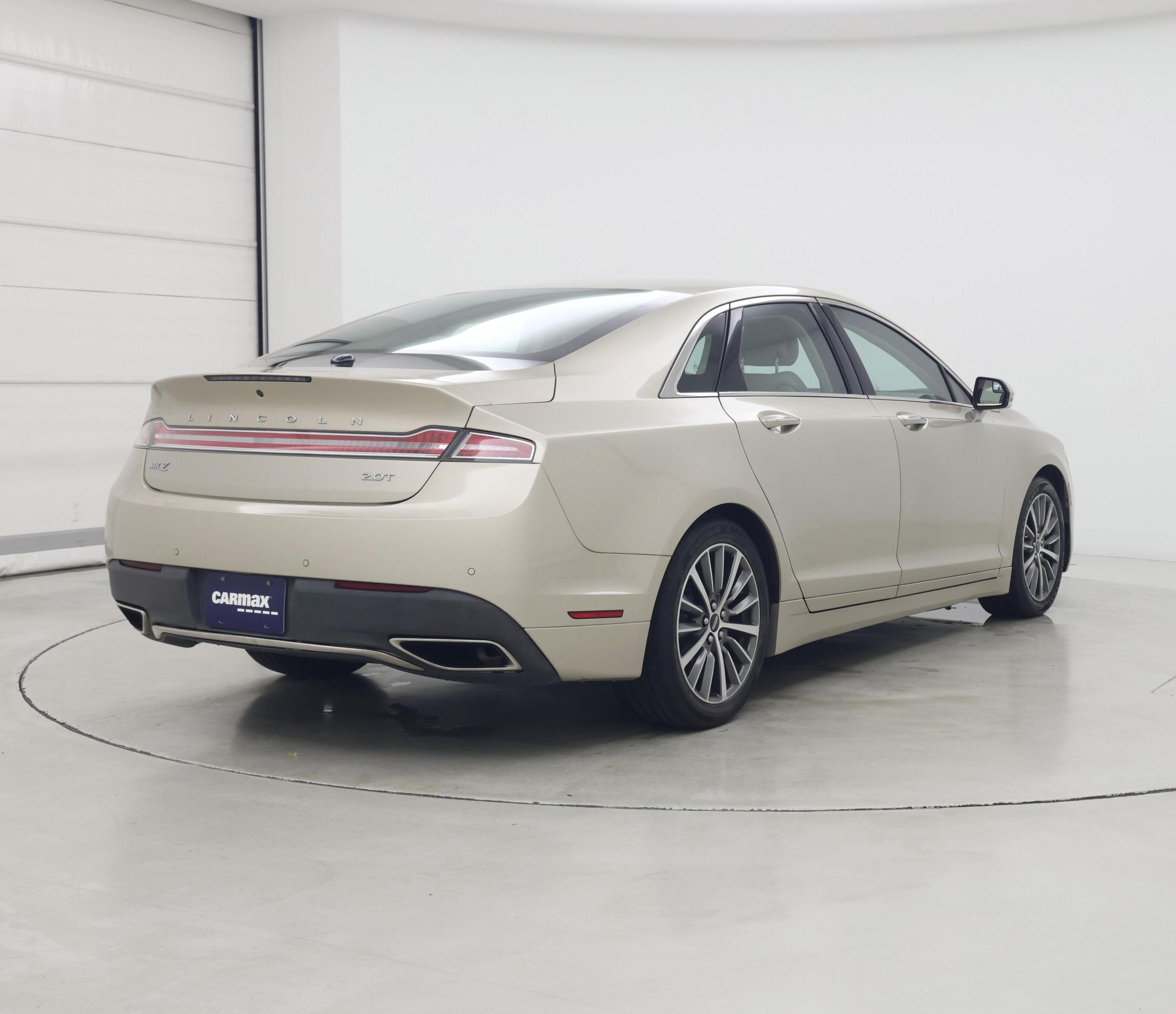 Thumbnail: 2017 Lincoln MKZ - 8