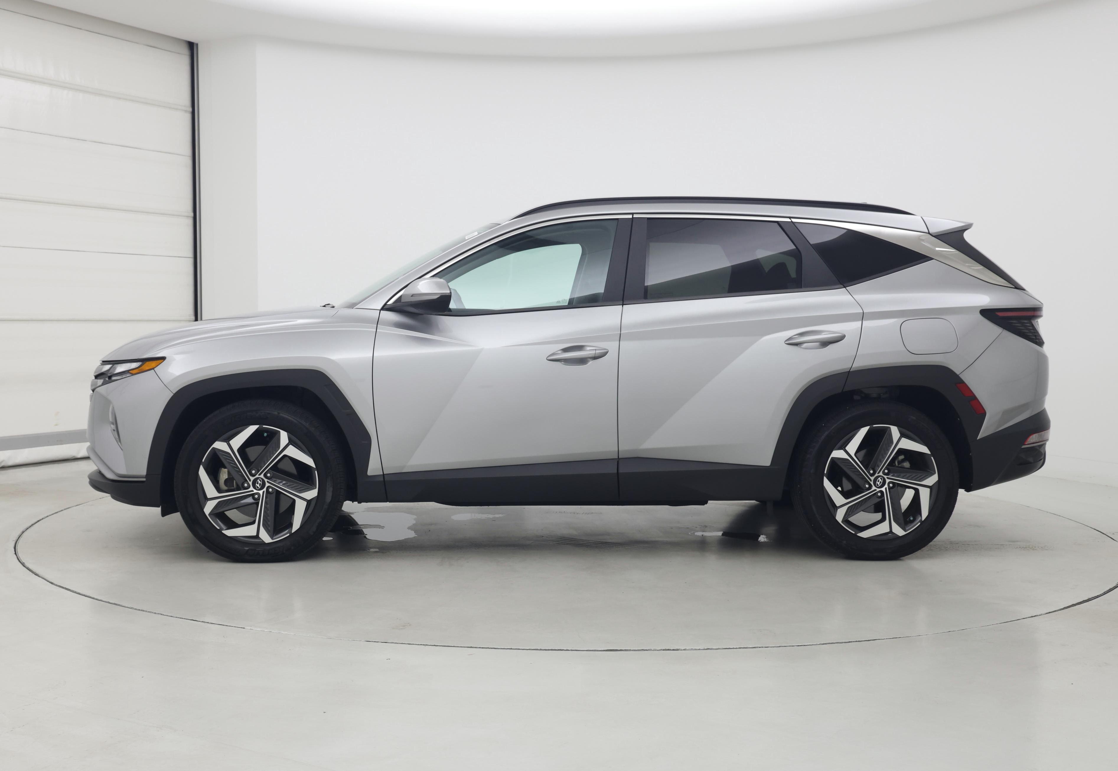 Thumbnail: 2022 Hyundai Tucson - 3