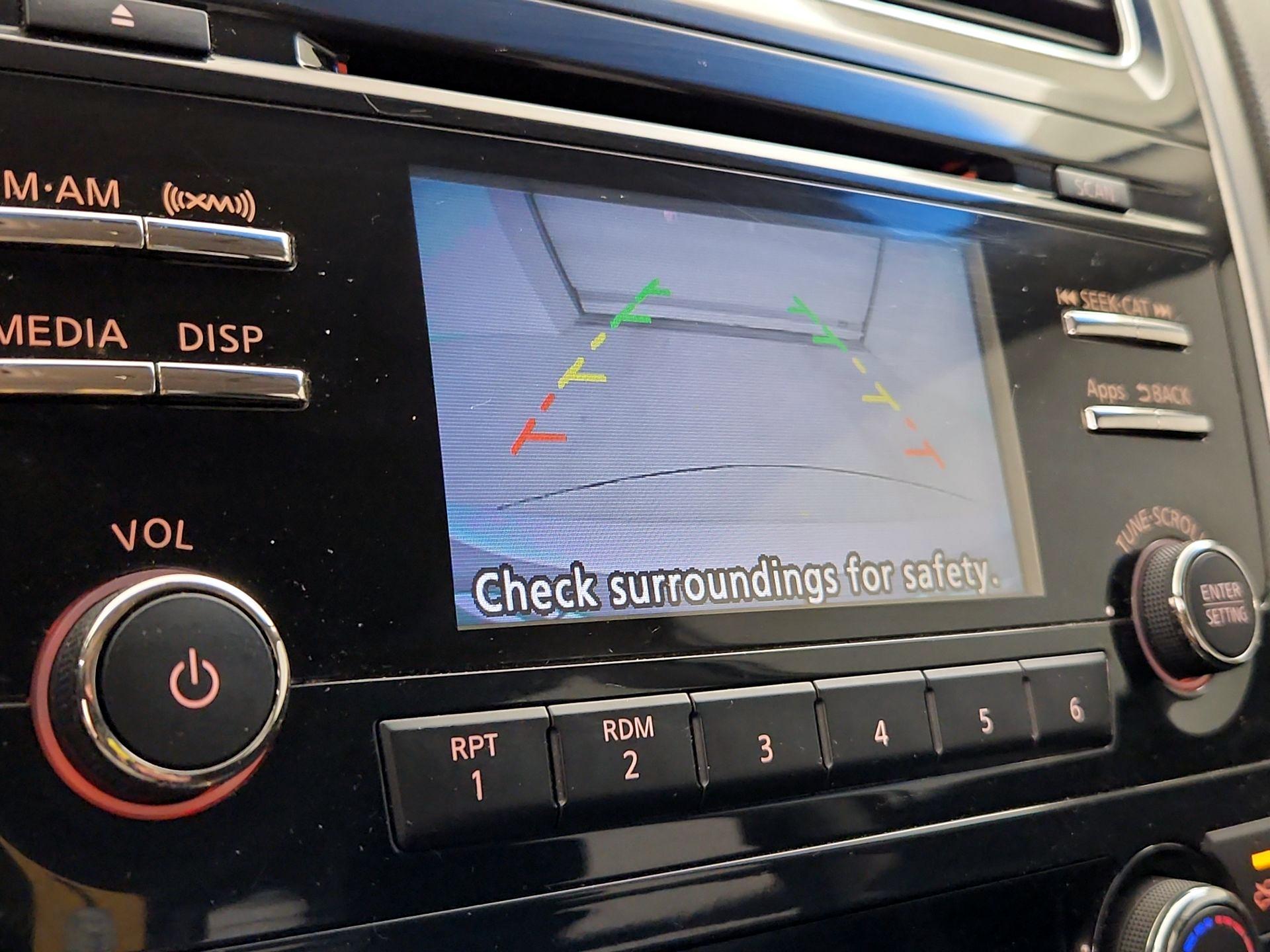 Thumbnail: 2014 Nissan Altima - 14
