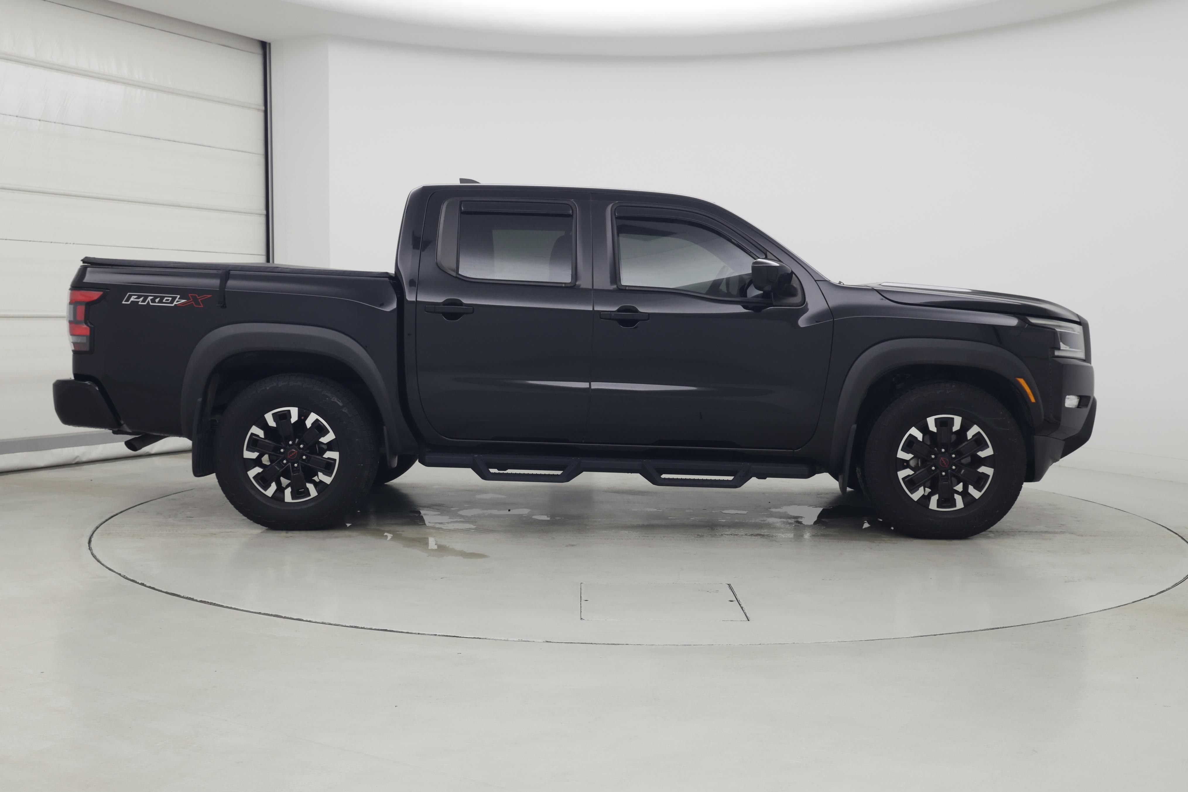 Thumbnail: 2022 Nissan Frontier - 7
