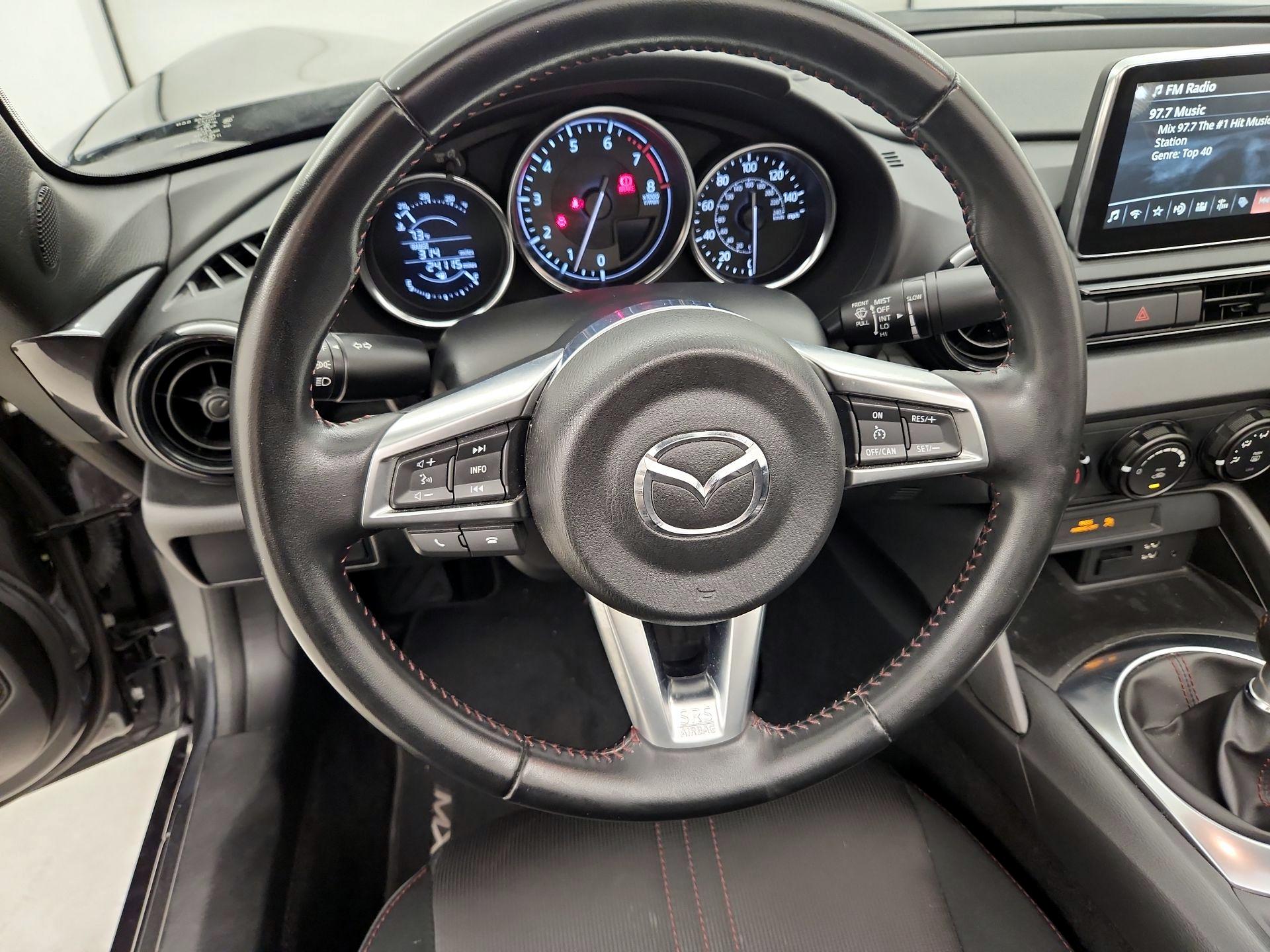 Thumbnail: 2016 Mazda MX-5 Miata - 10