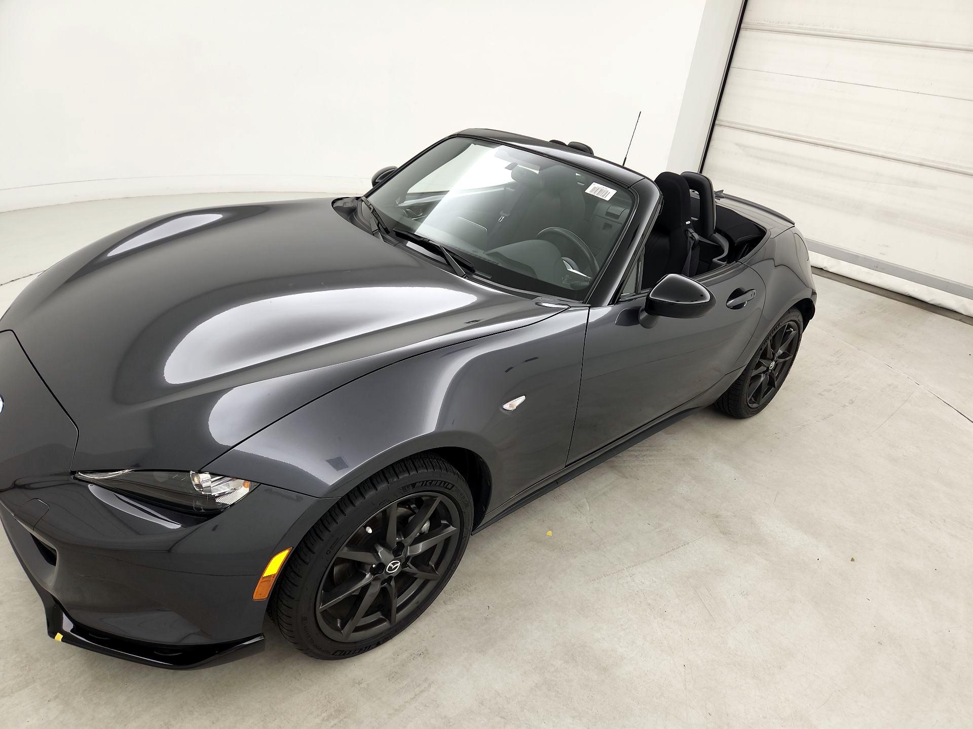 Thumbnail: 2016 Mazda MX-5 Miata - 18