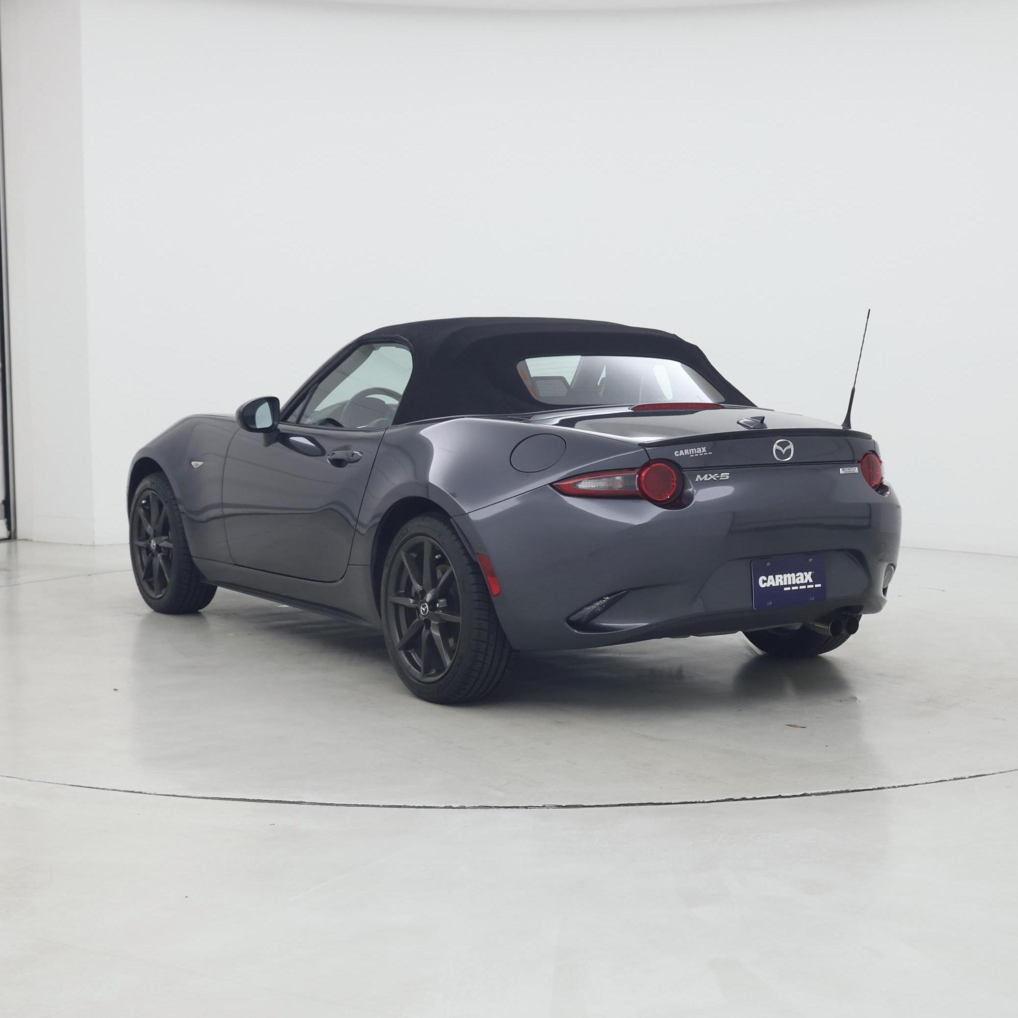 Thumbnail: 2016 Mazda MX-5 Miata - 2