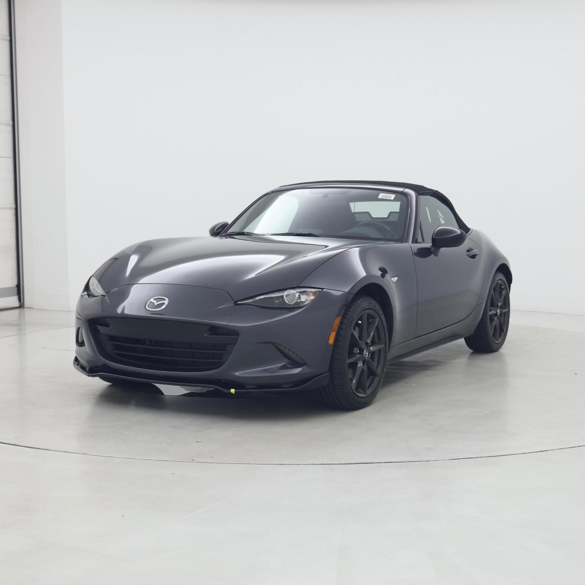 Thumbnail: 2016 Mazda MX-5 Miata - 4