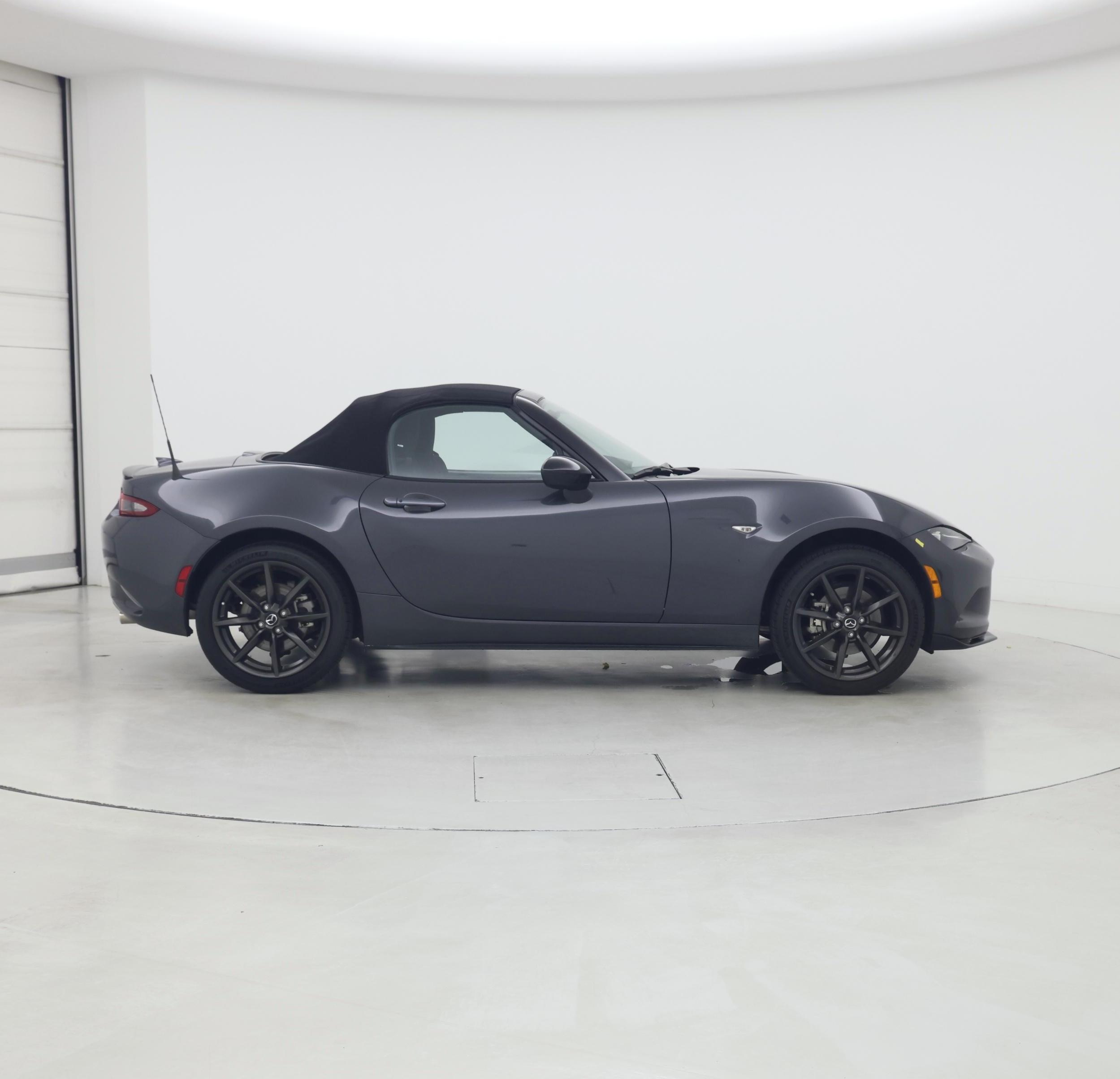 Thumbnail: 2016 Mazda MX-5 Miata - 7