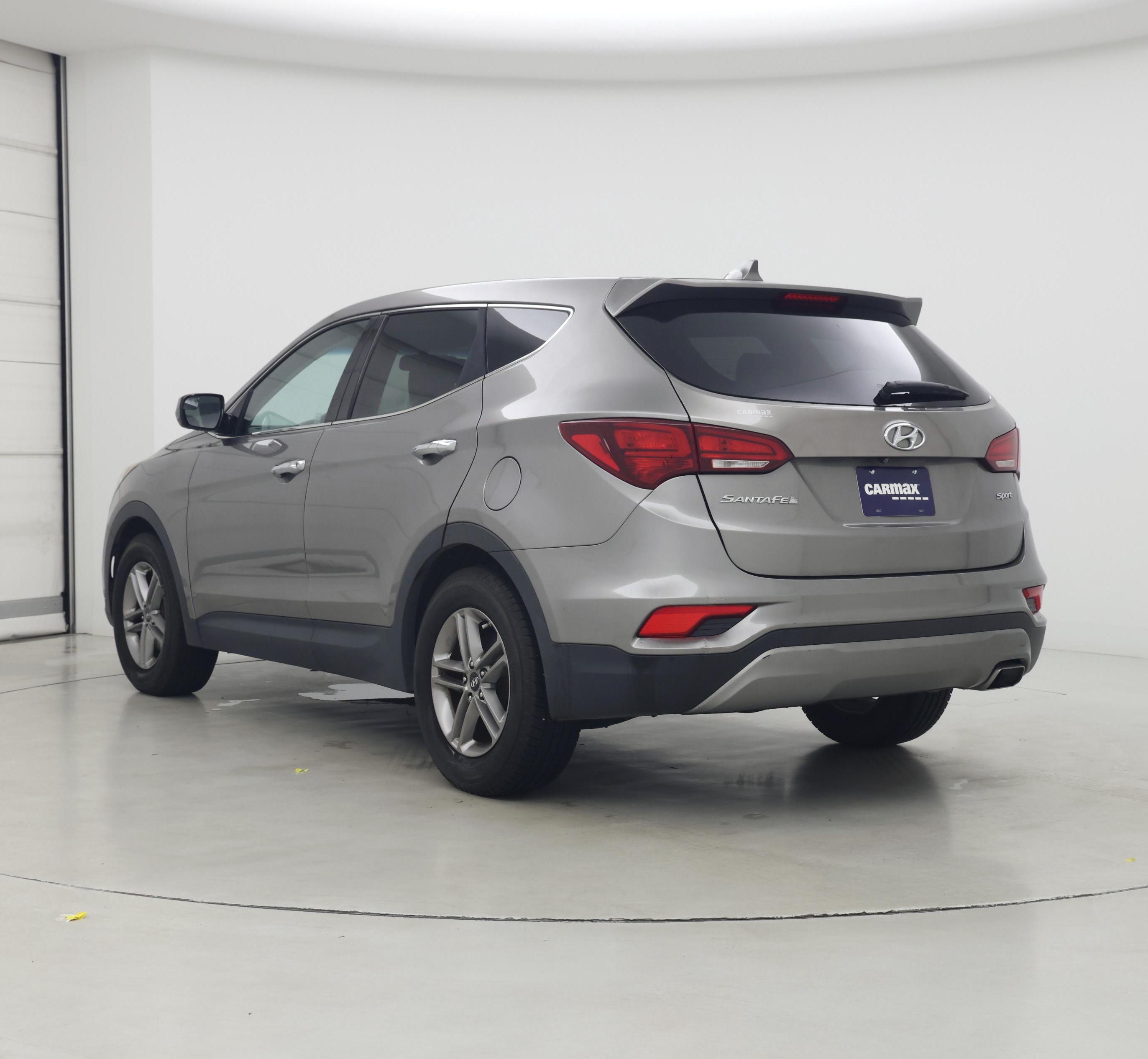 Thumbnail: 2017 Hyundai Santa Fe - 2