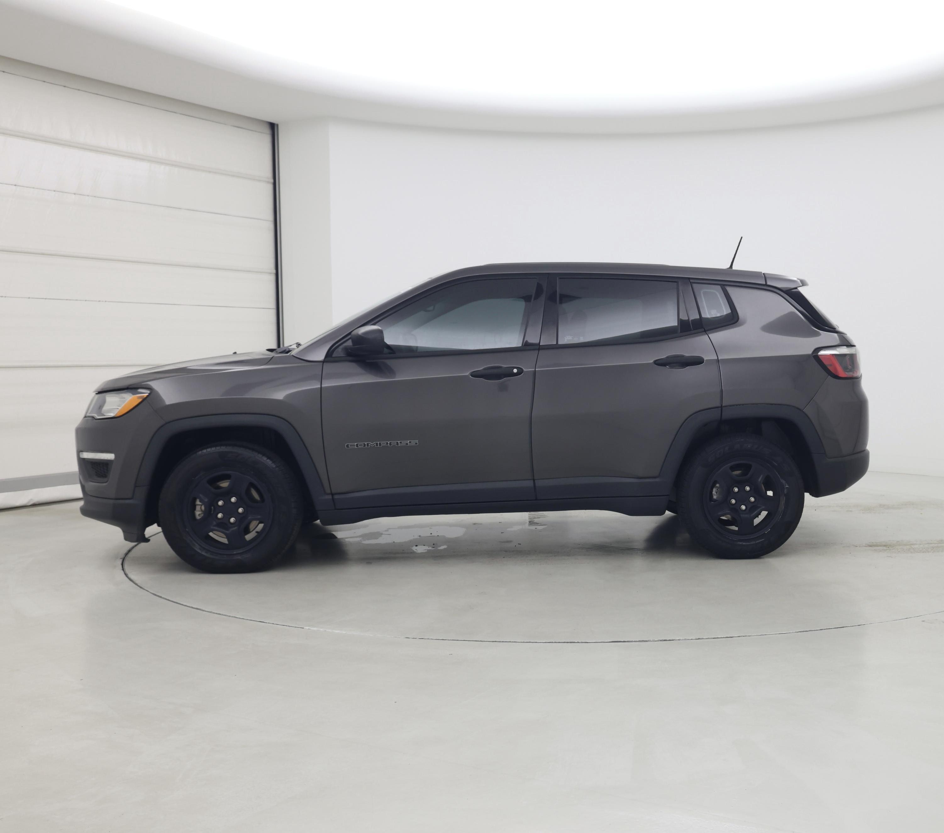 Thumbnail: 2021 Jeep Compass - 3
