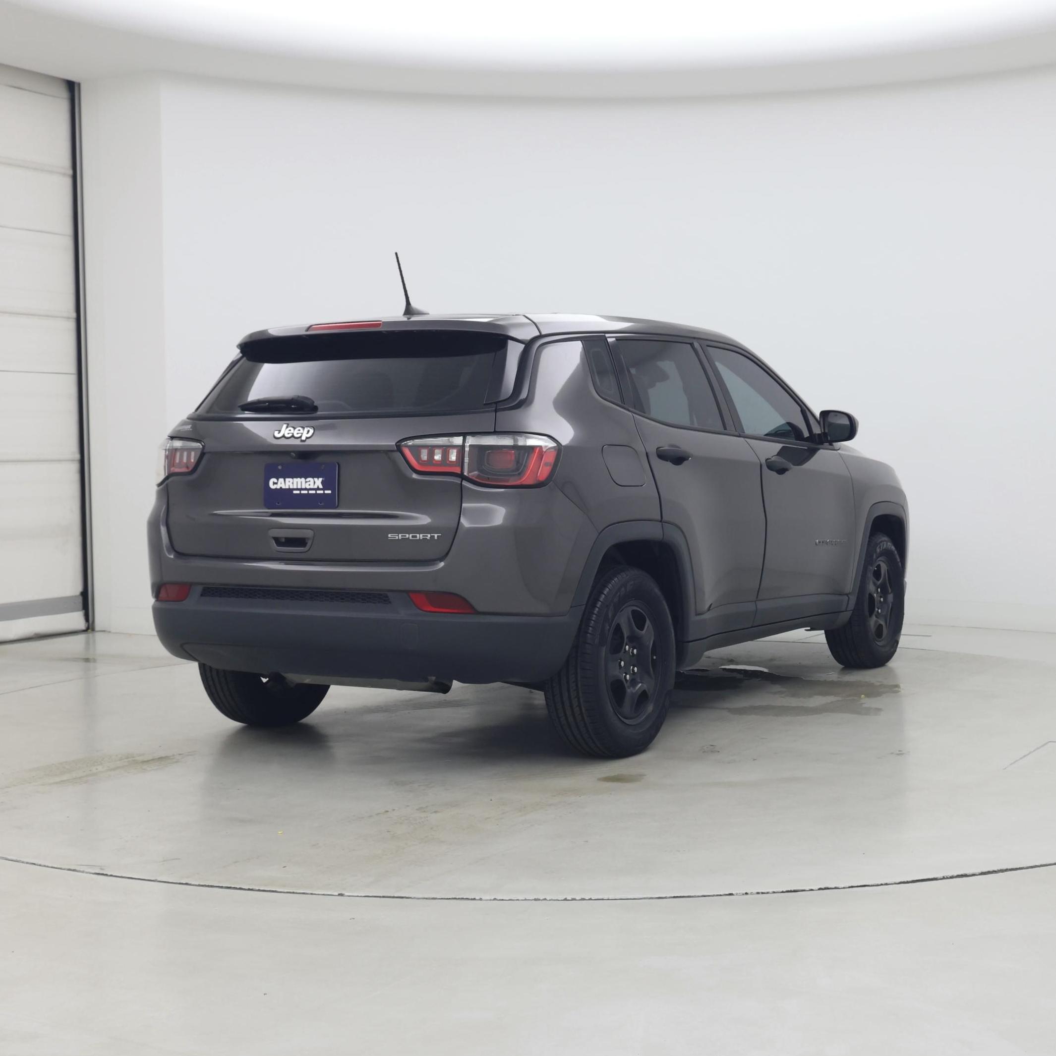 Thumbnail: 2021 Jeep Compass - 8