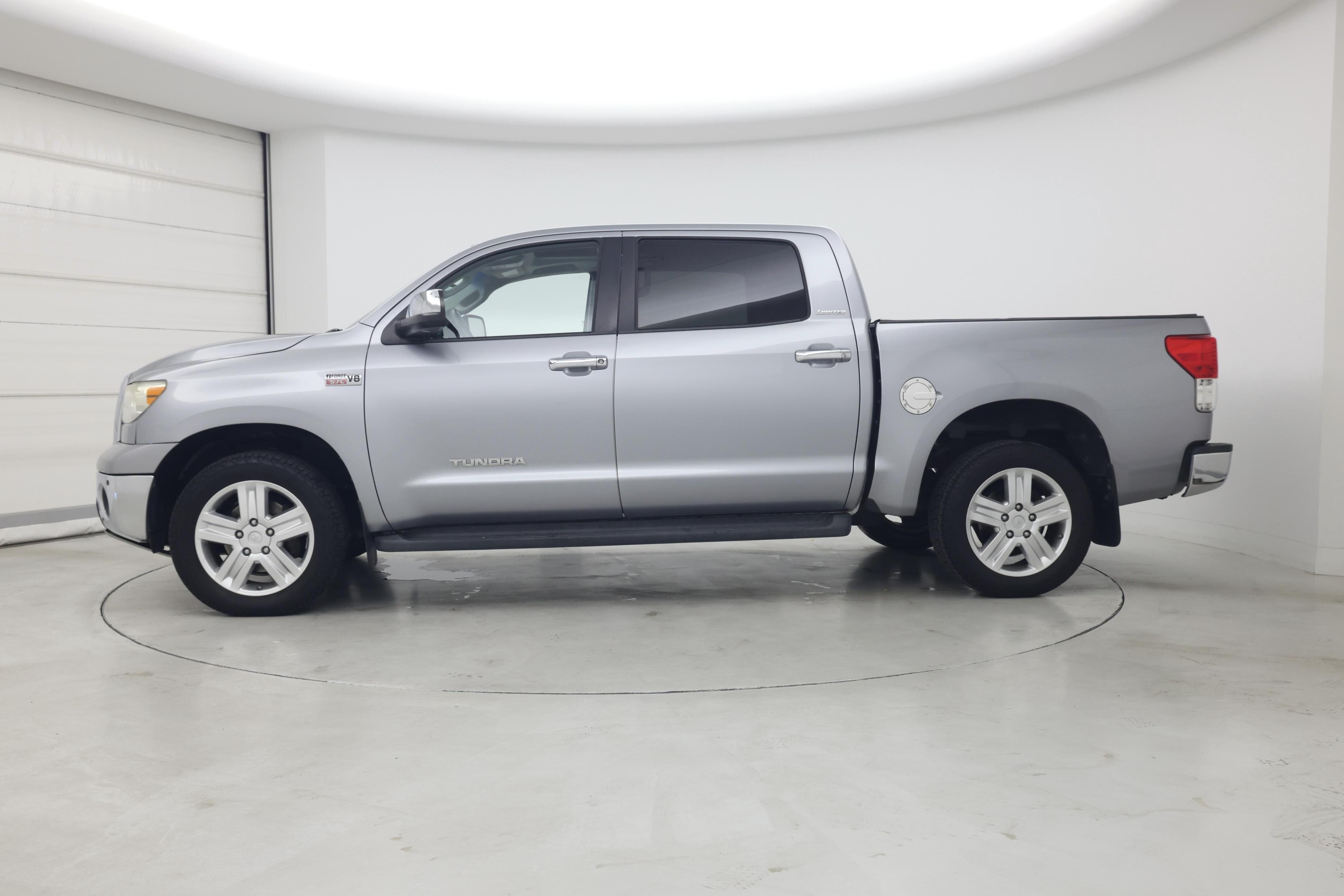 Thumbnail: 2013 Toyota Tundra - 3