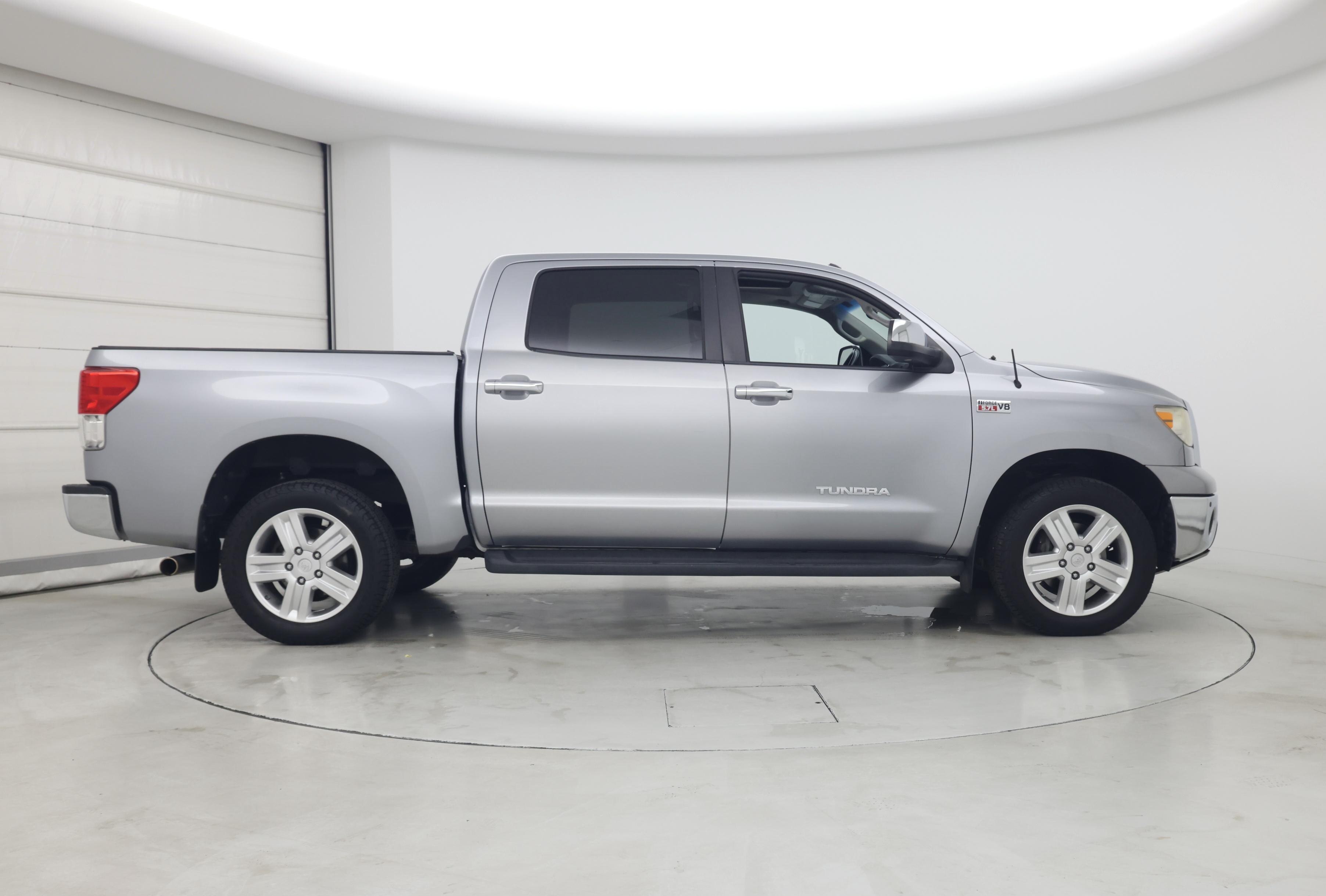 Thumbnail: 2013 Toyota Tundra - 7