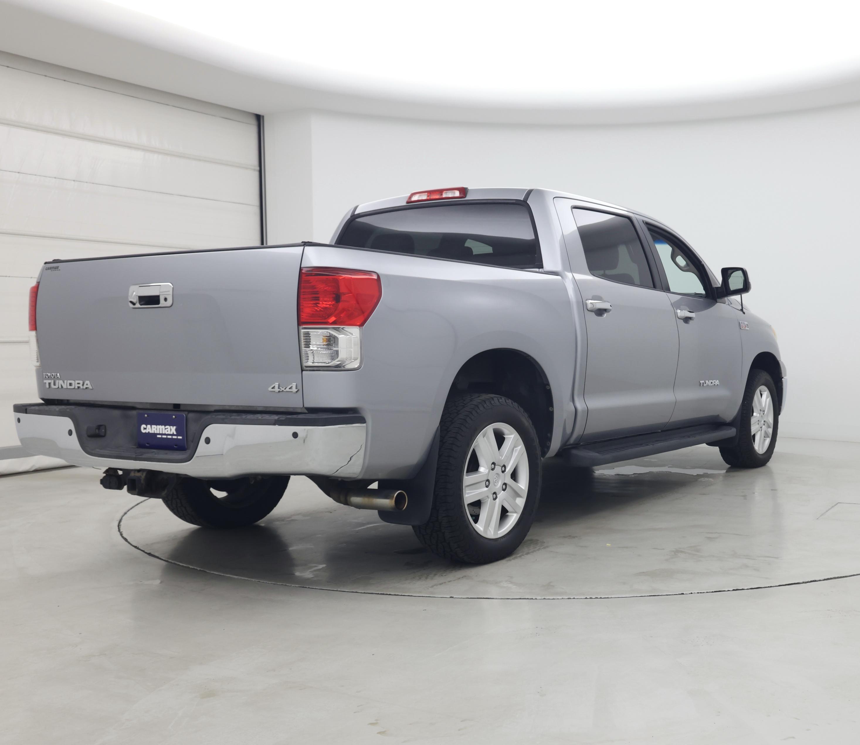 Thumbnail: 2013 Toyota Tundra - 8