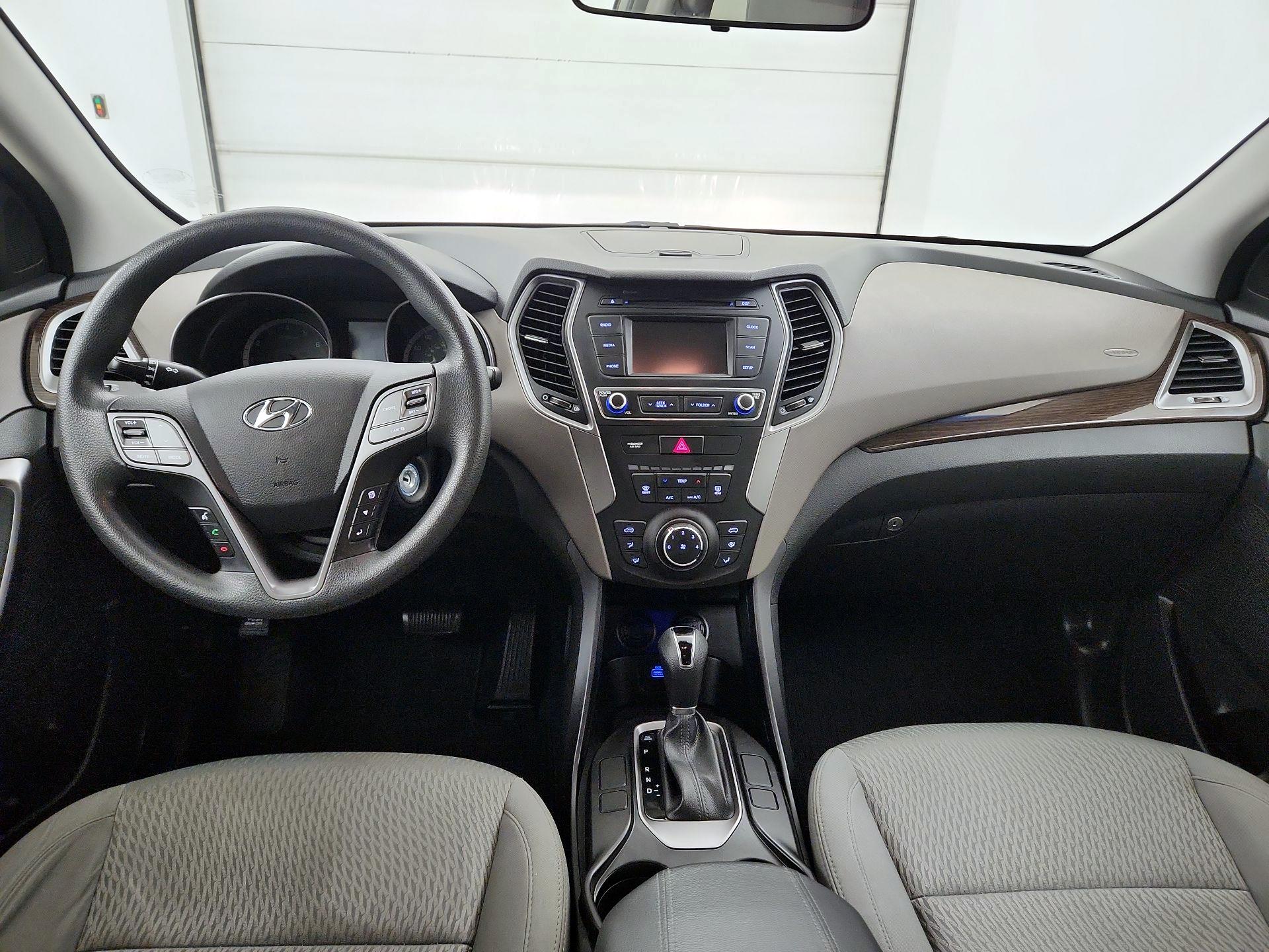 Thumbnail: 2018 Hyundai Santa Fe - 9