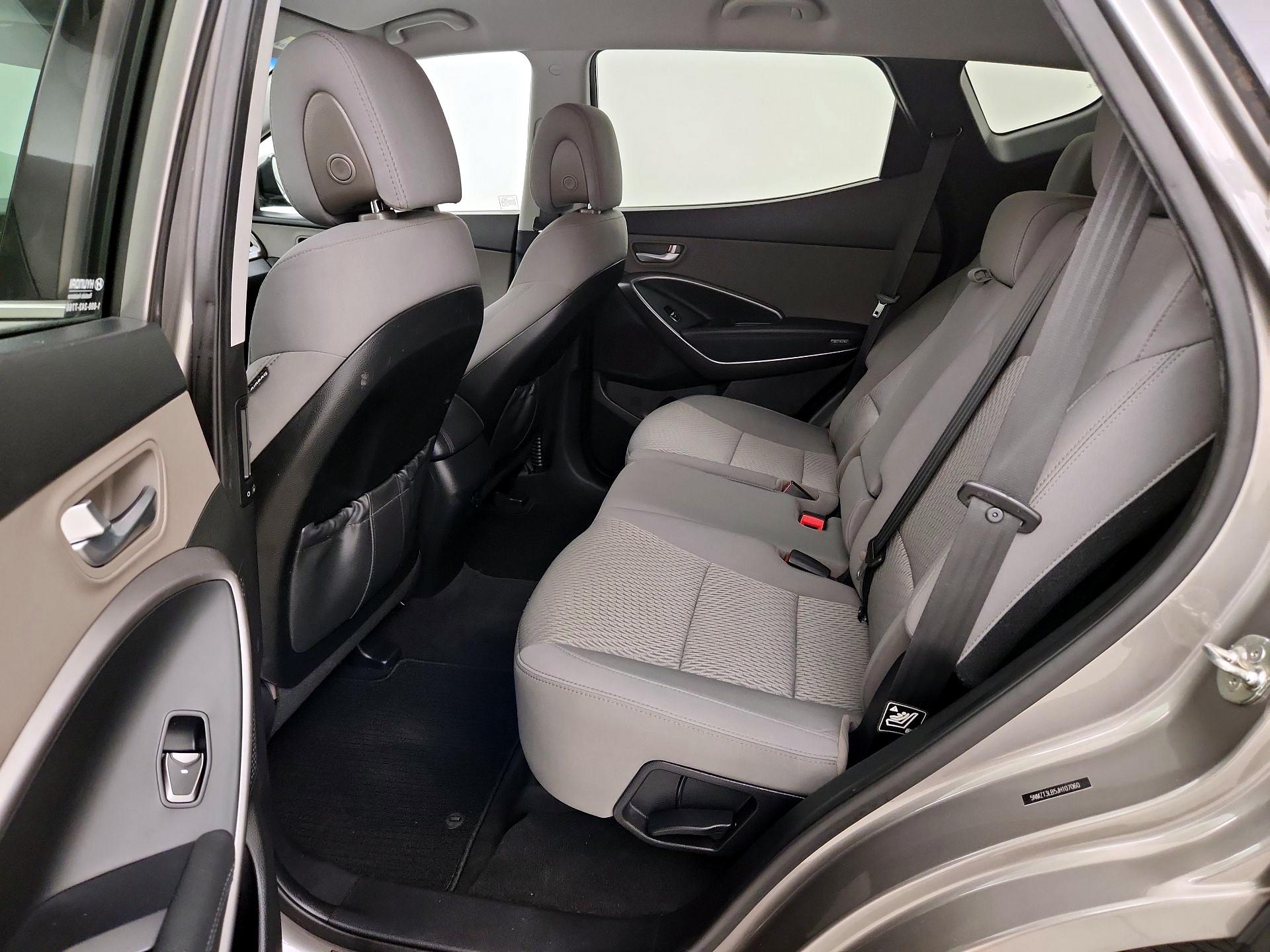 Thumbnail: 2018 Hyundai Santa Fe - 19