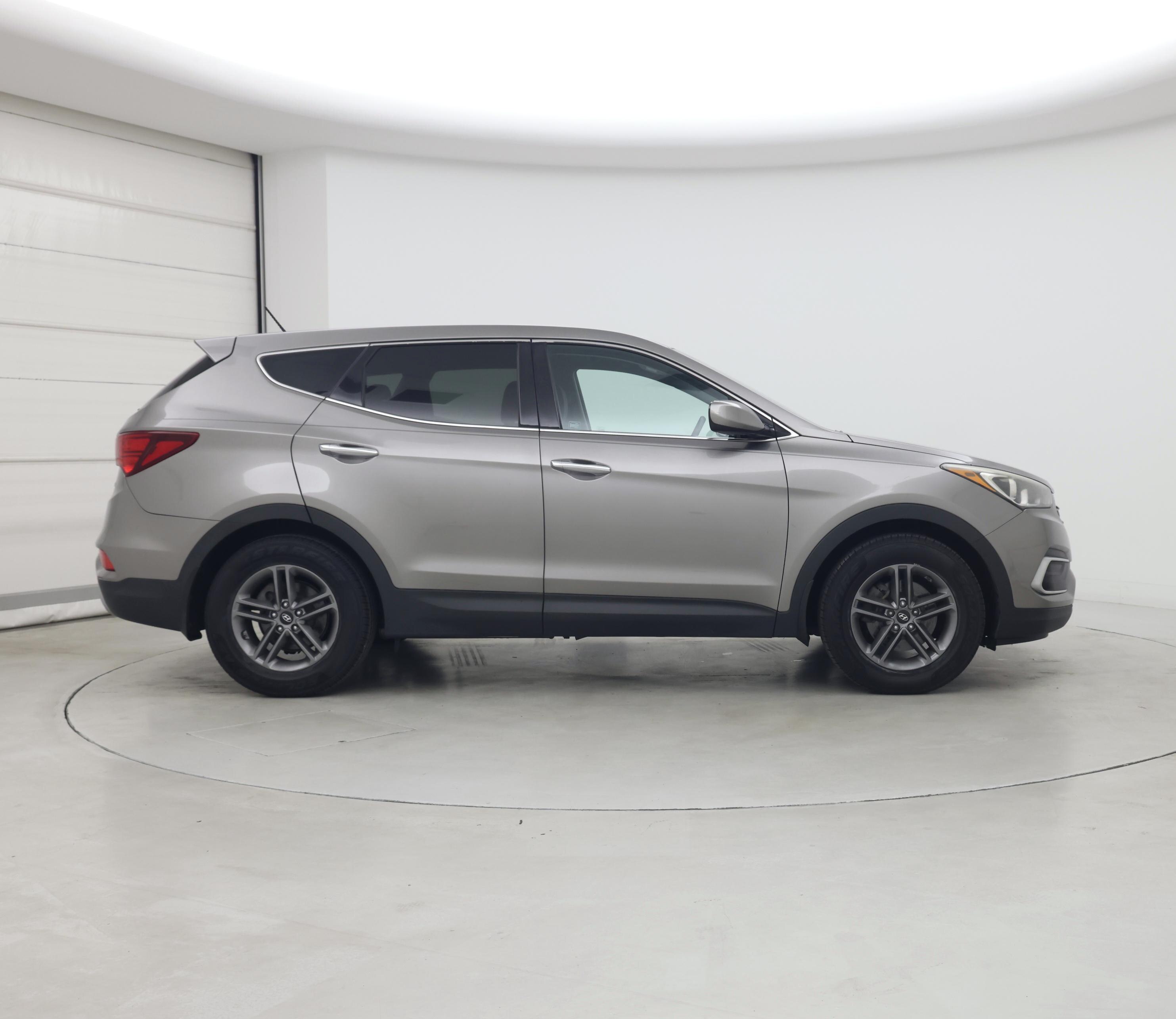 Thumbnail: 2018 Hyundai Santa Fe - 7