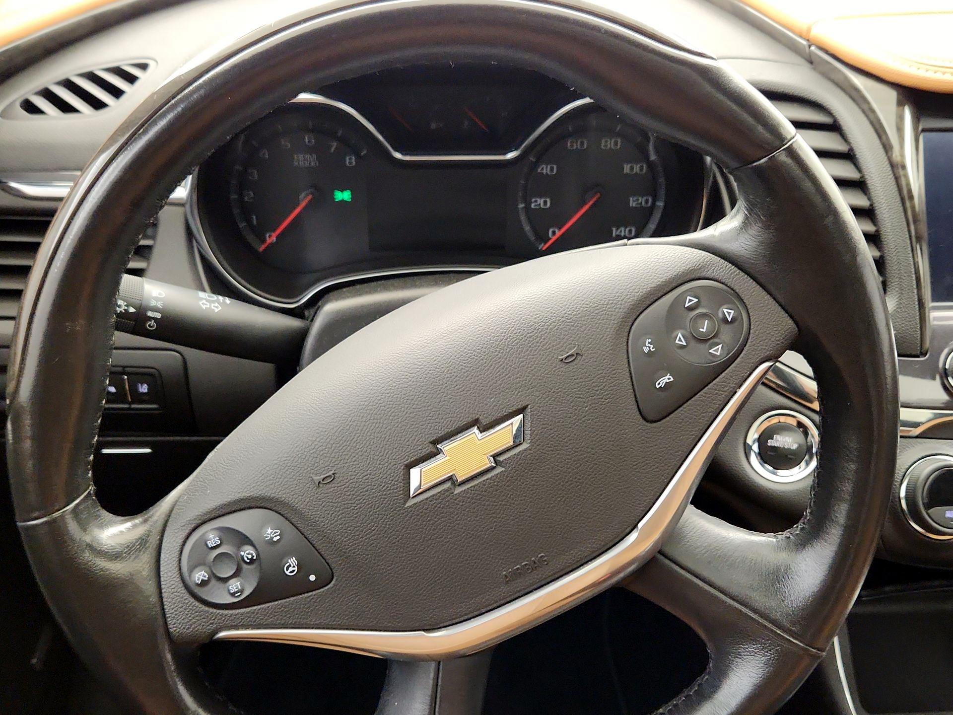 Thumbnail: 2014 Chevrolet Impala - 10