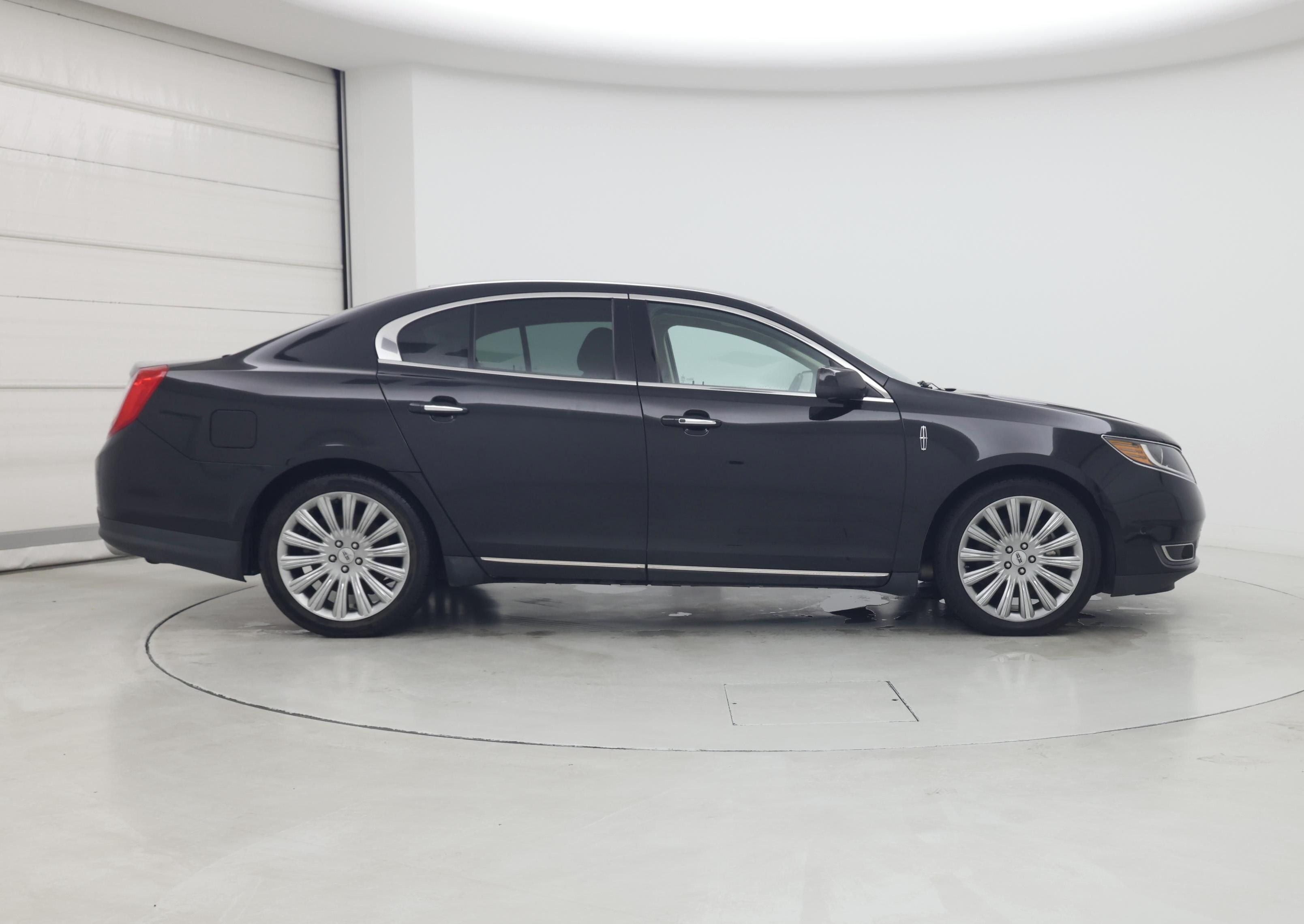 Thumbnail: 2015 Lincoln MKS - 7