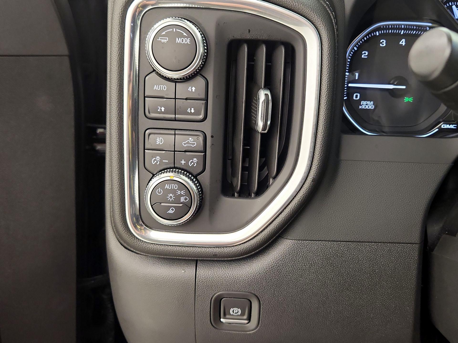 Thumbnail: 2022 GMC Sierra 1500 - 13