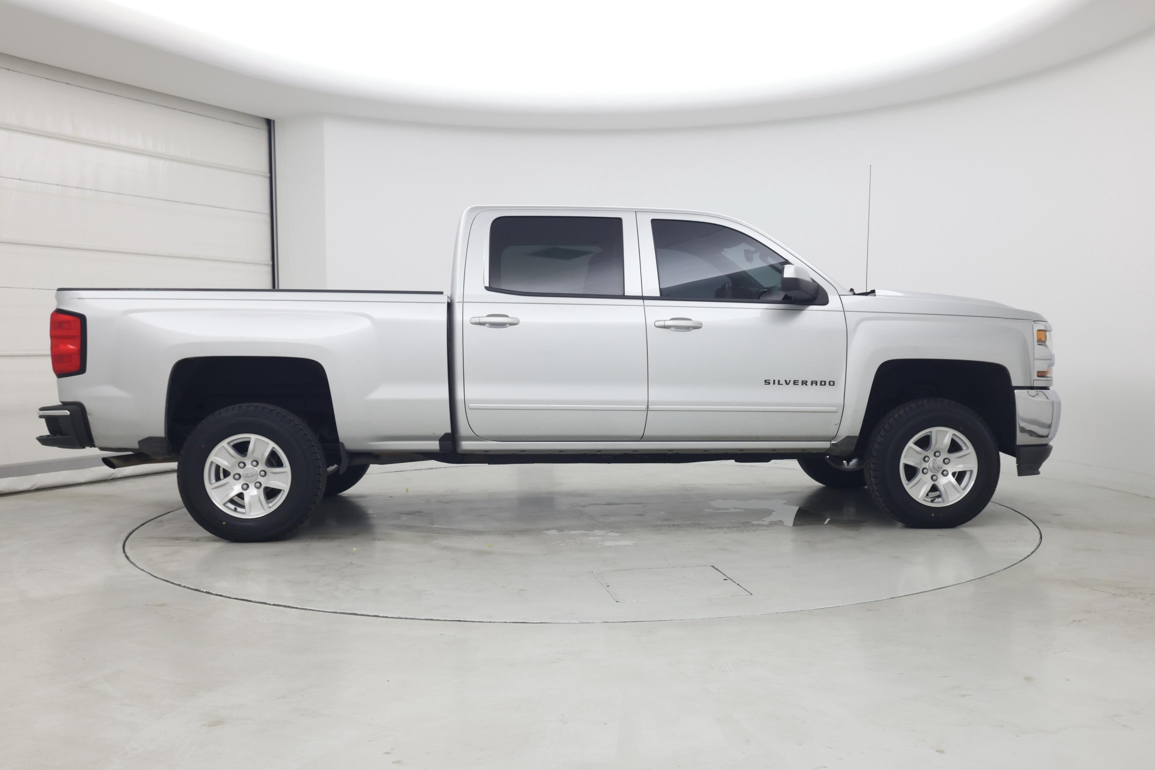 Thumbnail: 2017 Chevrolet Silverado 1500 - 7