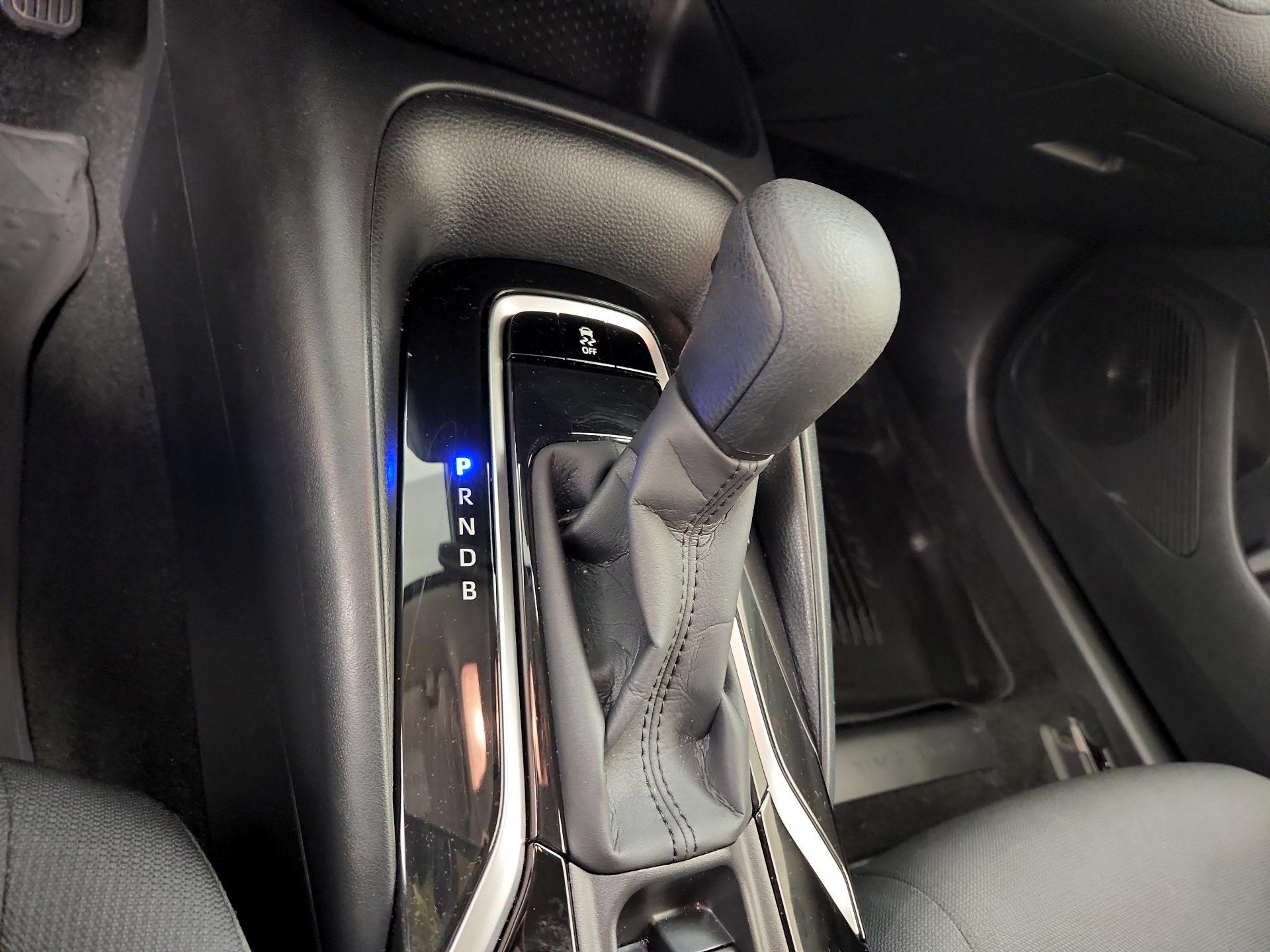 Thumbnail: 2022 Toyota Corolla - 17