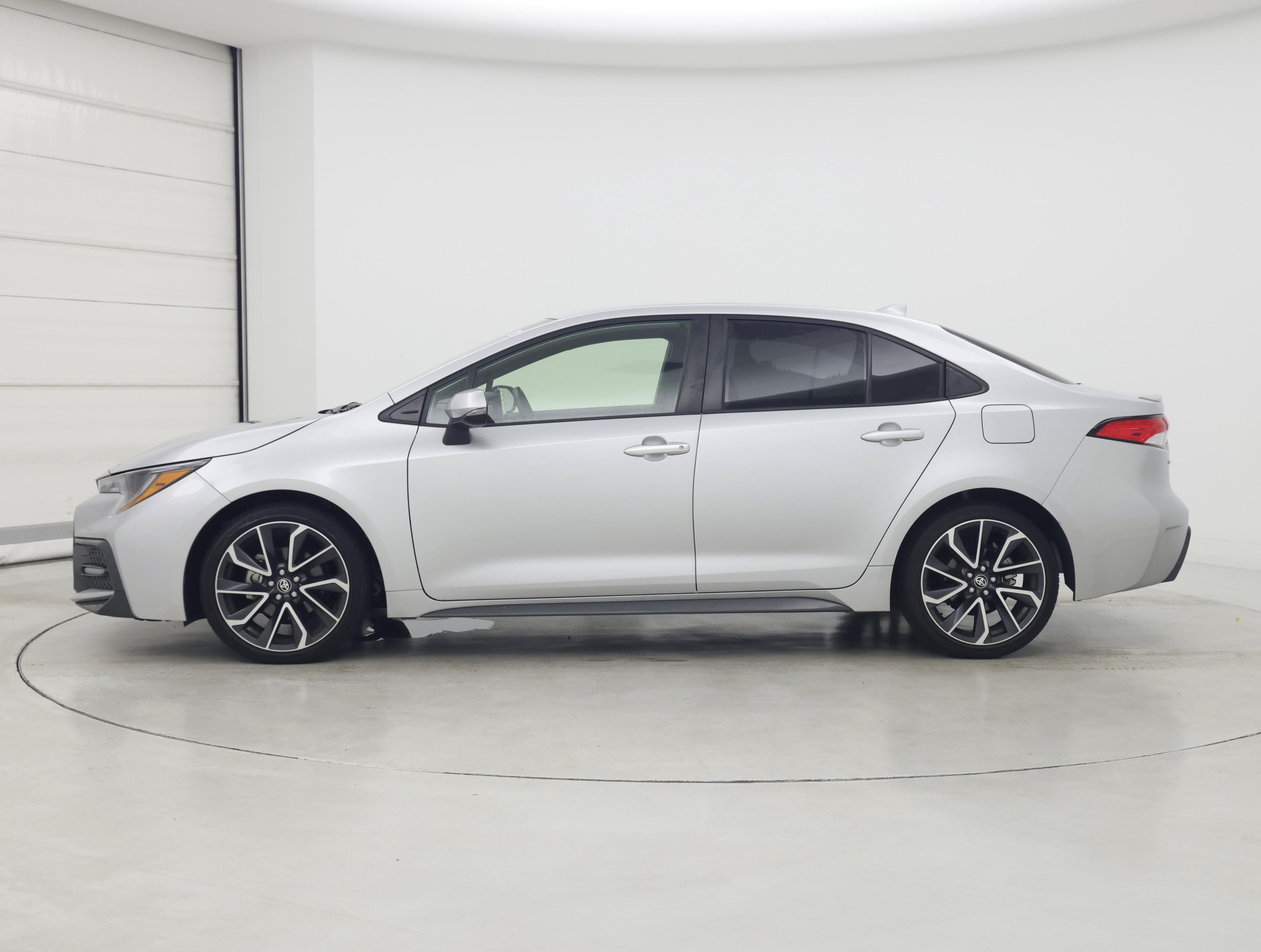 Thumbnail: 2022 Toyota Corolla - 3