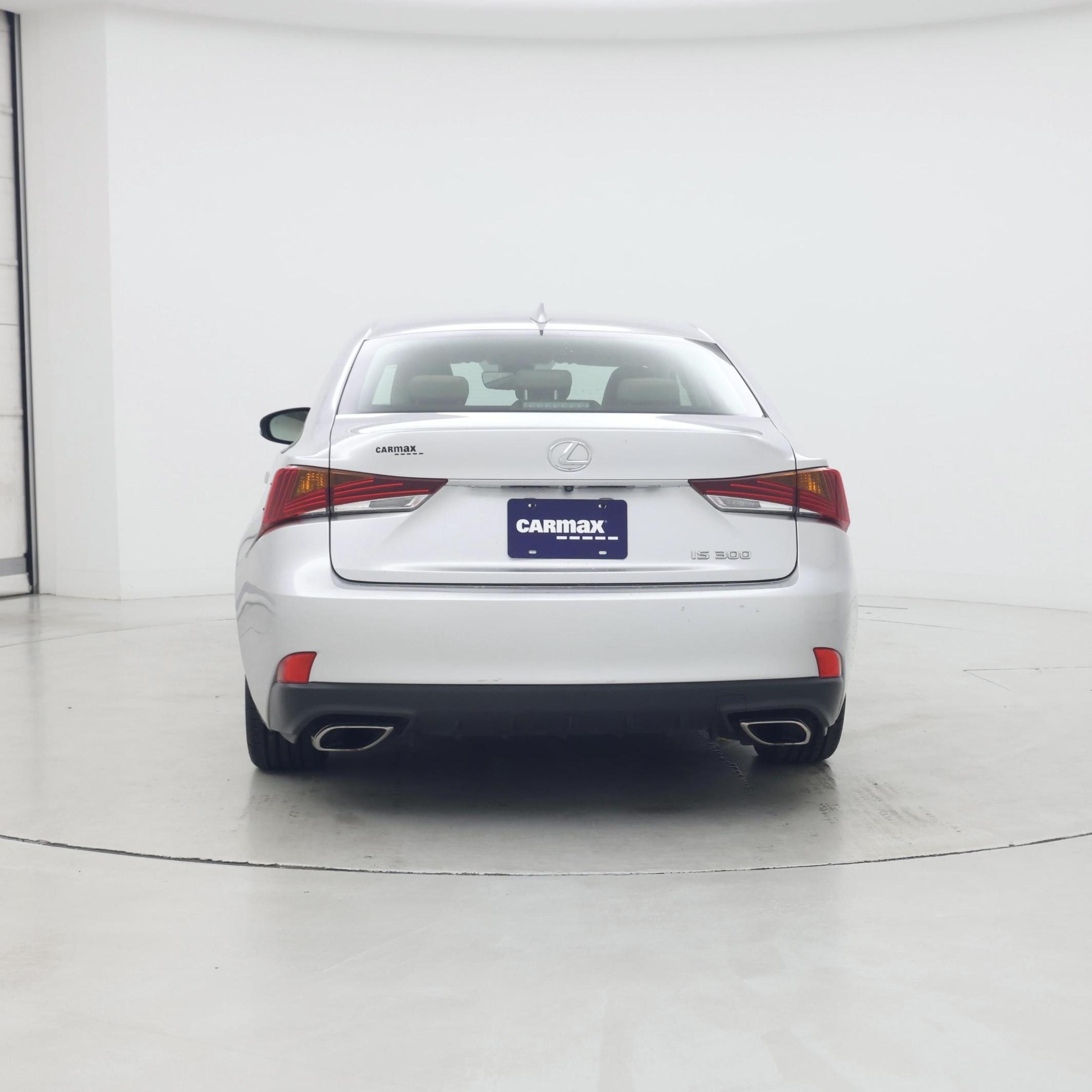 Thumbnail: 2019 Lexus IS - 6