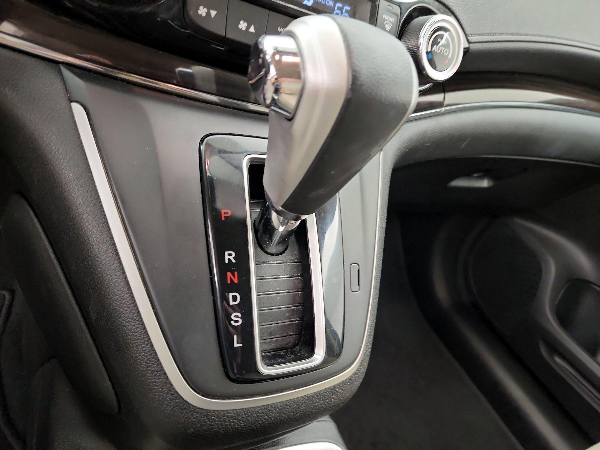 Thumbnail: 2016 Honda CR-V - 17